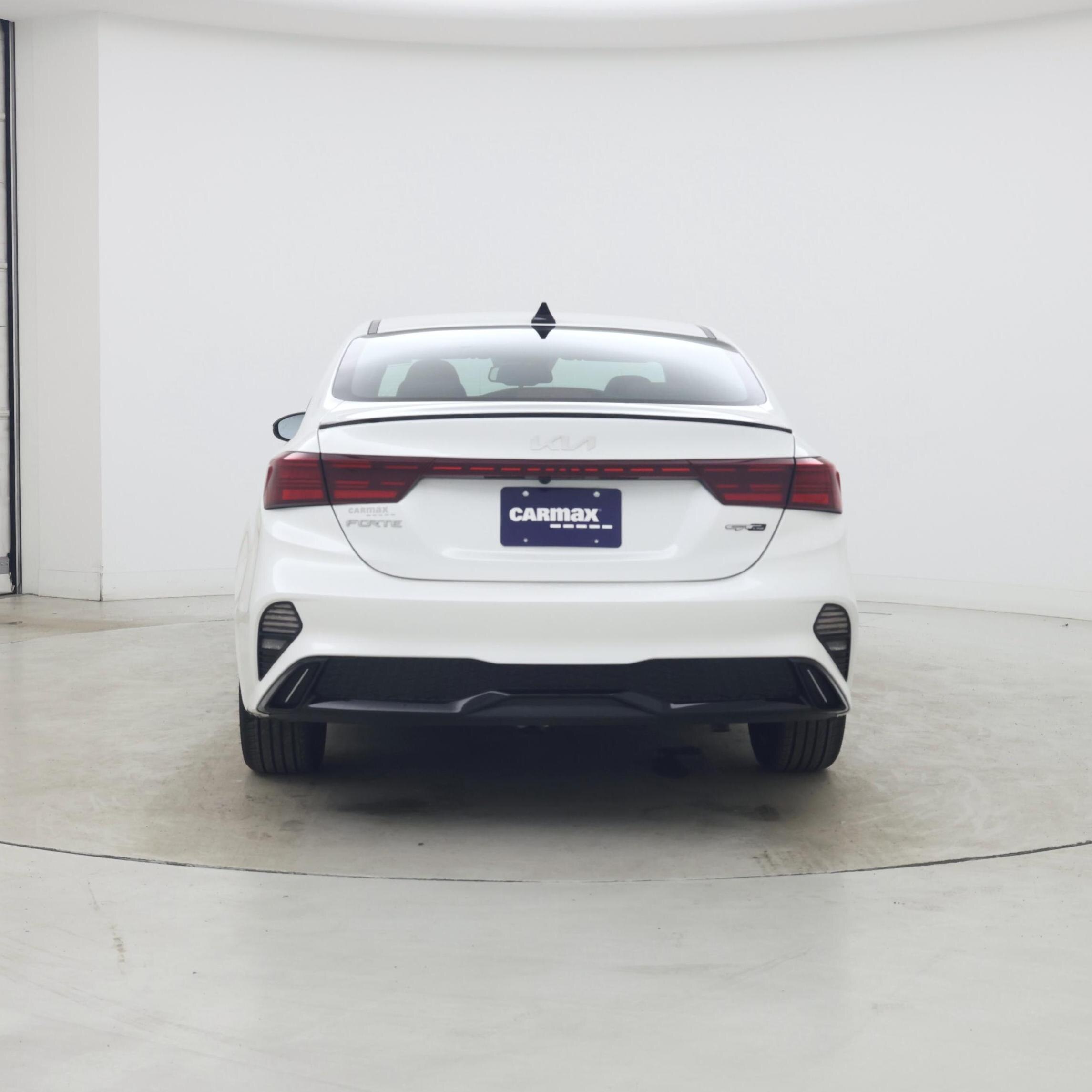 Thumbnail: 2023 Kia Forte - 6