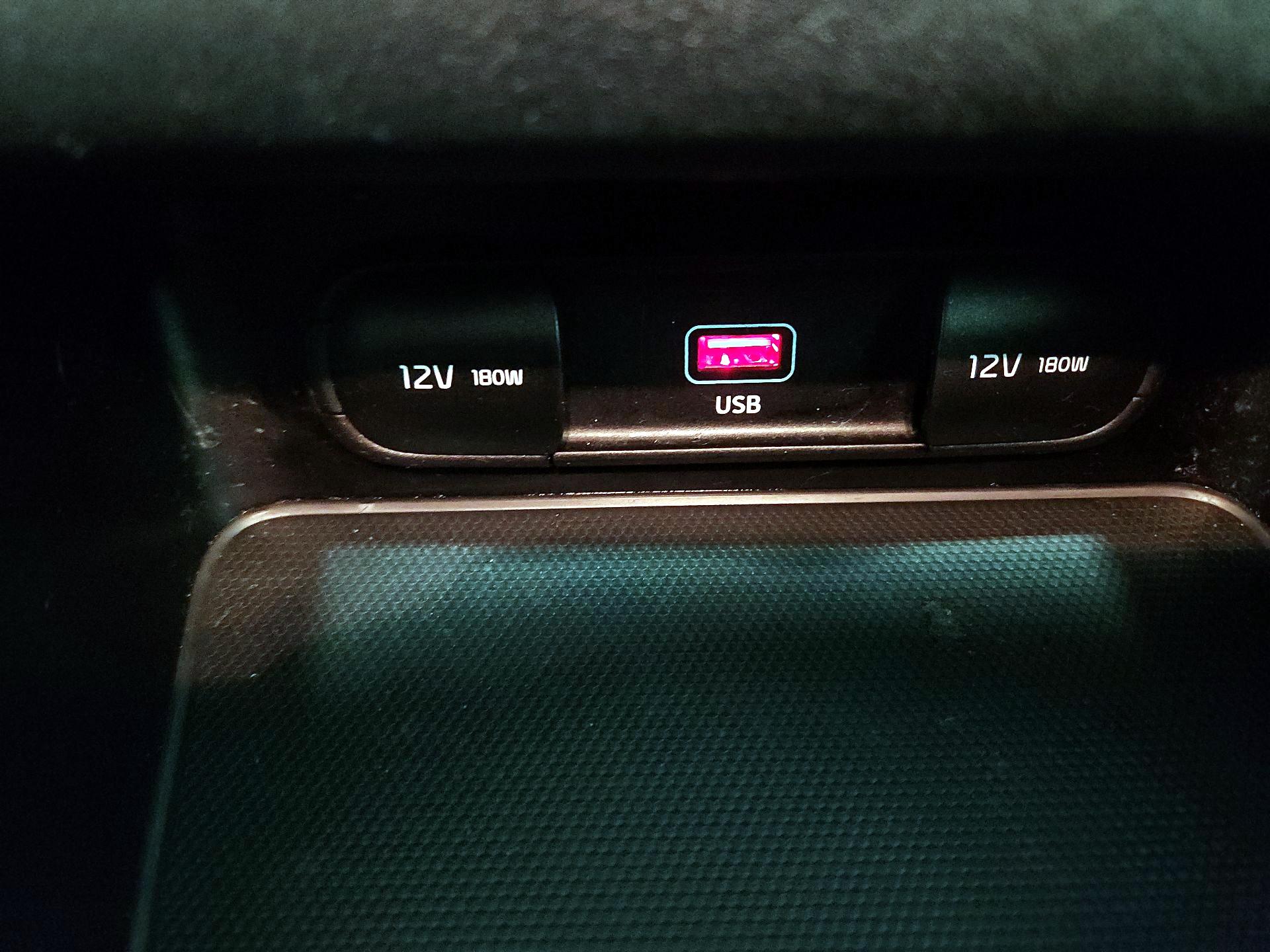 Thumbnail: 2023 Kia Forte - 18