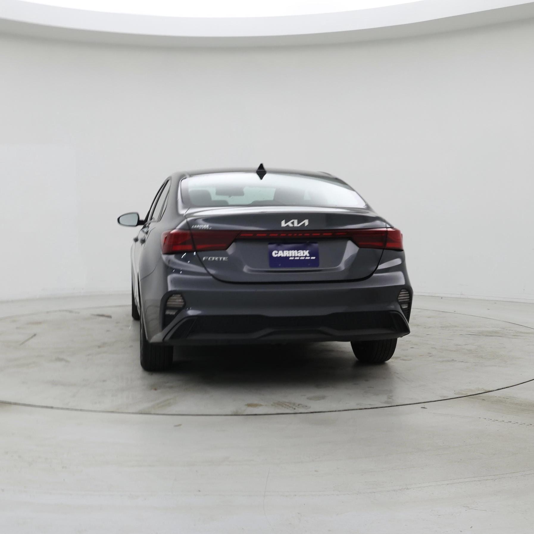 Thumbnail: 2024 Kia Forte - 6