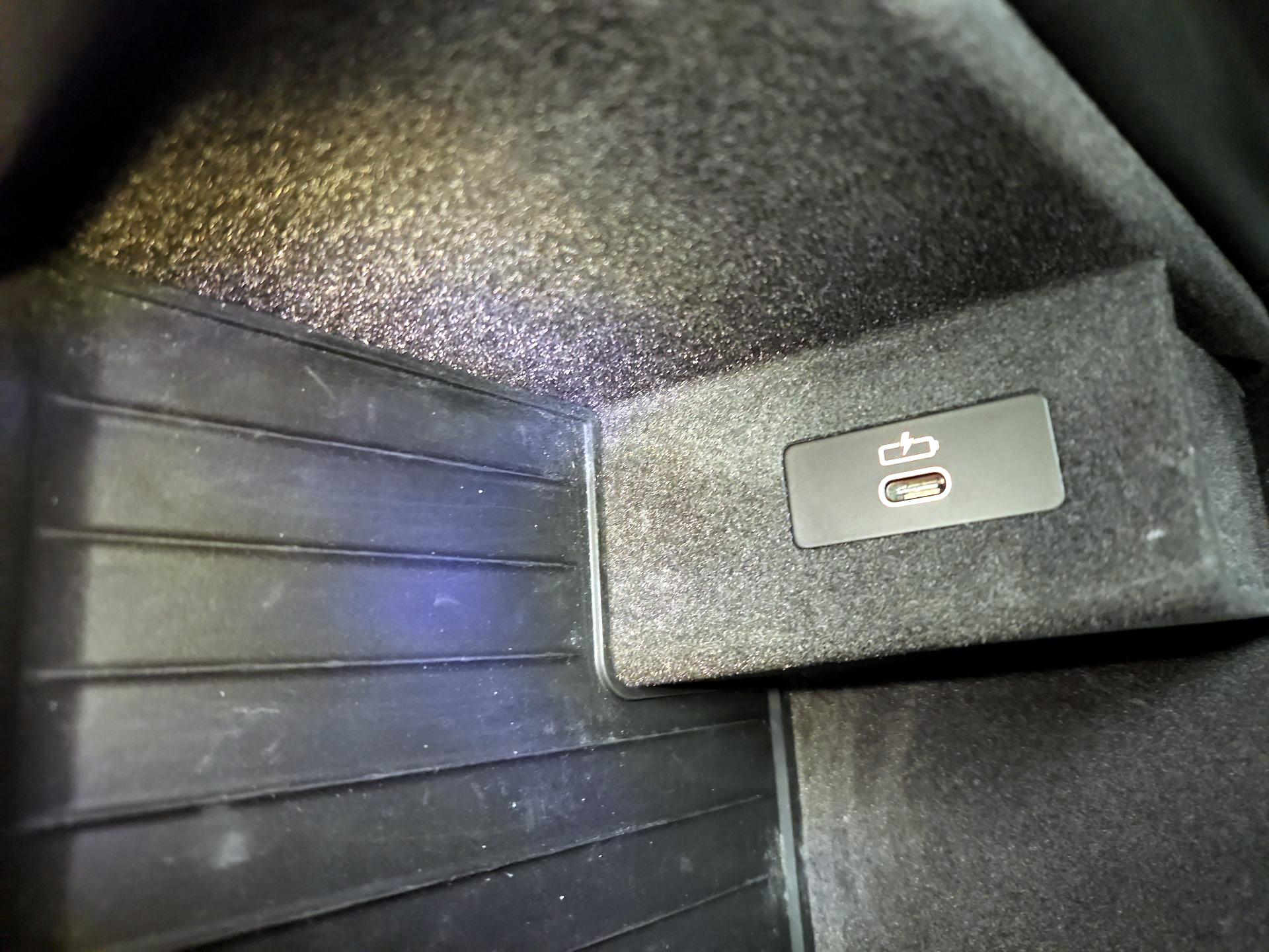 Thumbnail: 2023 BMW 5 Series - 19