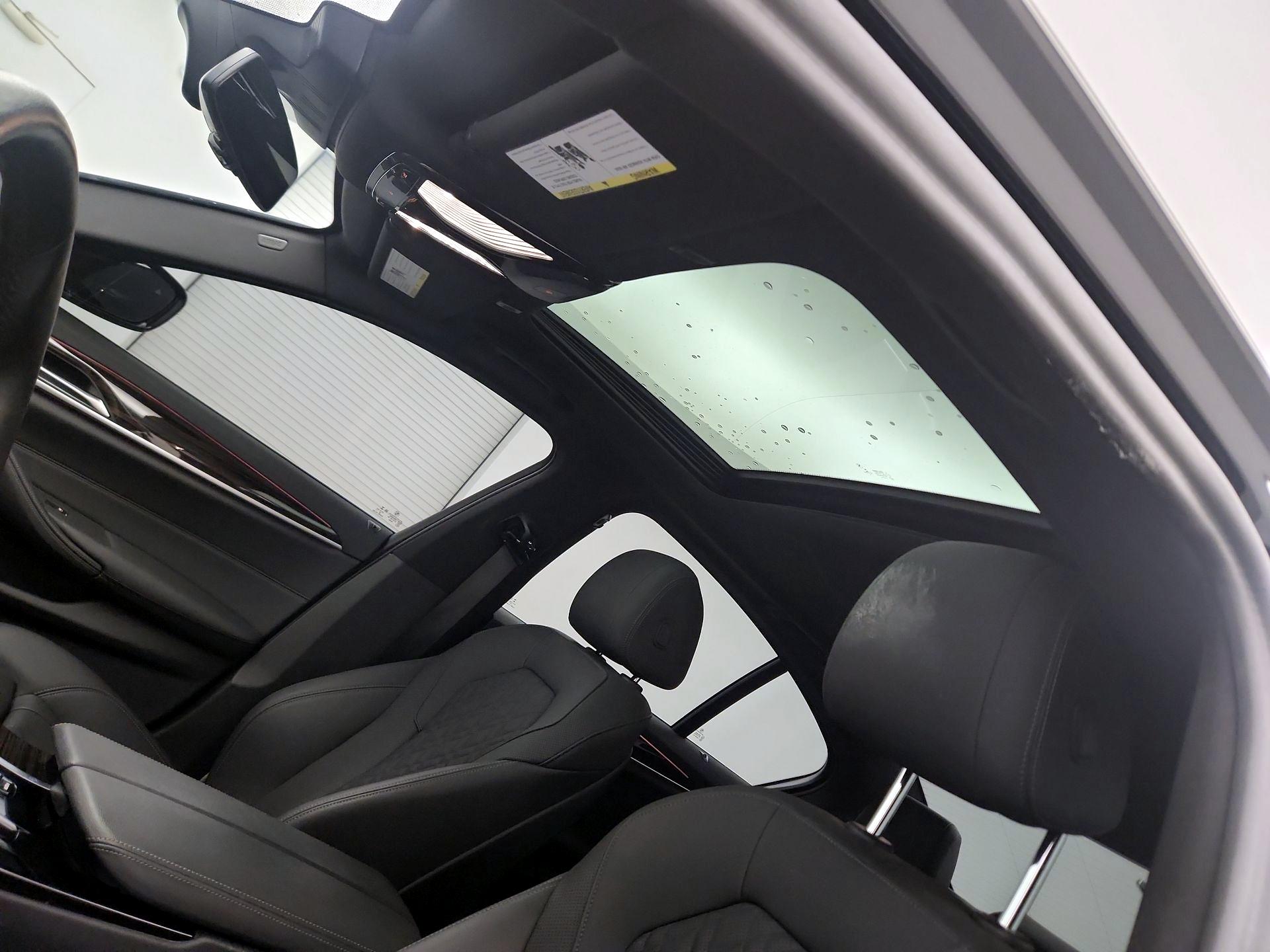 Thumbnail: 2023 BMW 5 Series - 20