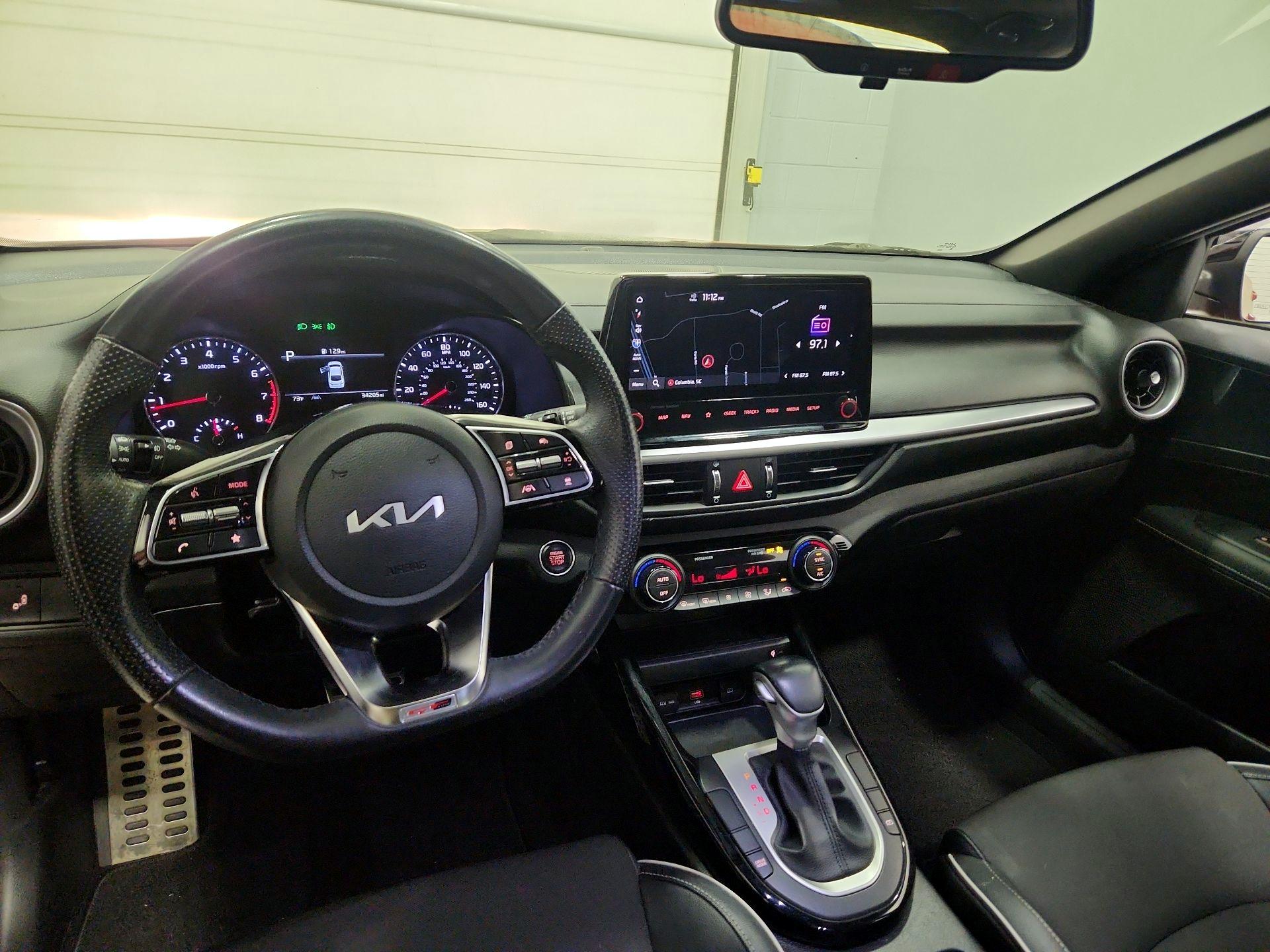 Thumbnail: 2023 Kia Forte - 9