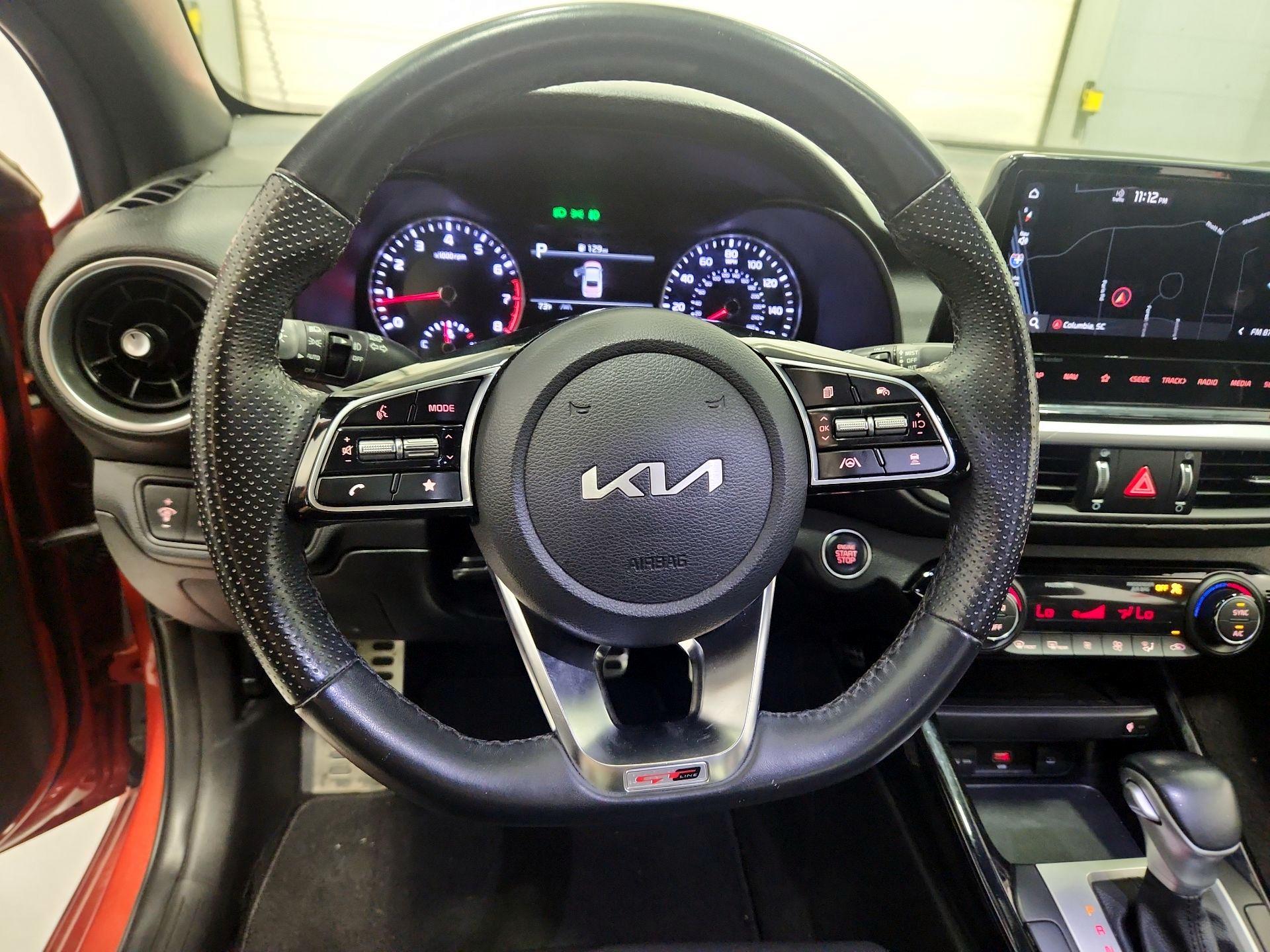 Thumbnail: 2023 Kia Forte - 10