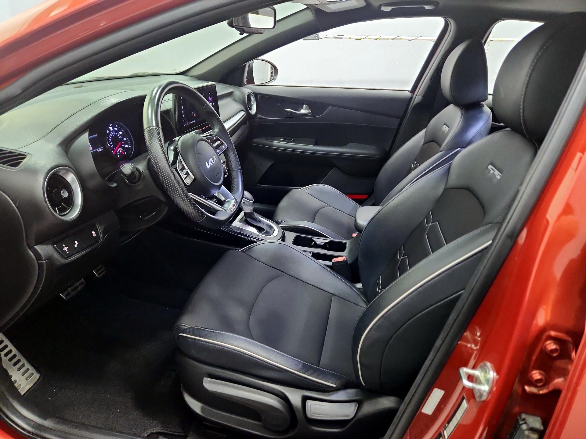 Thumbnail: 2023 Kia Forte - 11