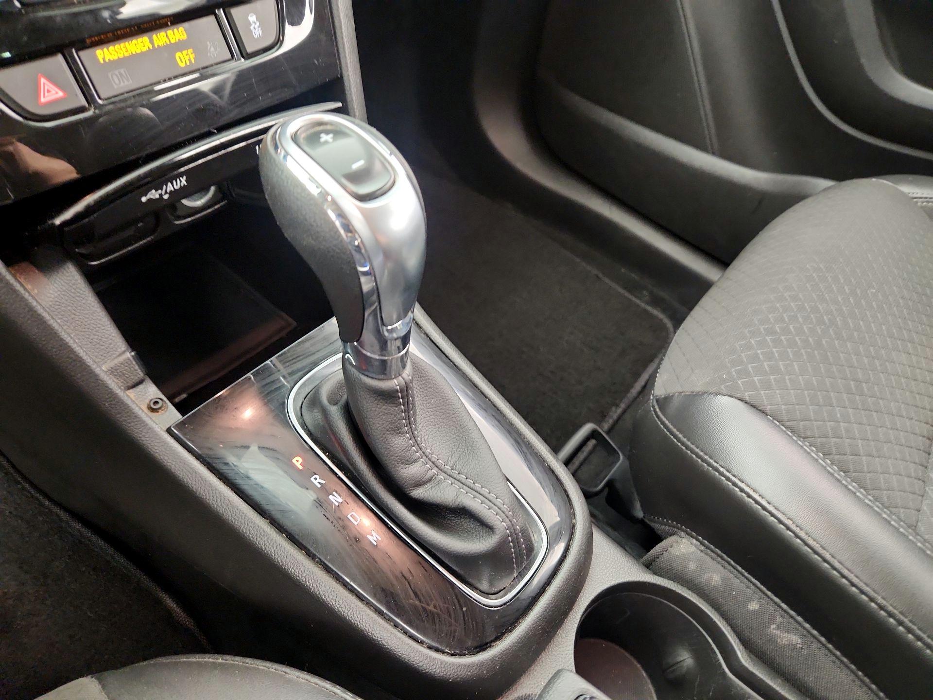 Thumbnail: 2021 Buick Encore - 17