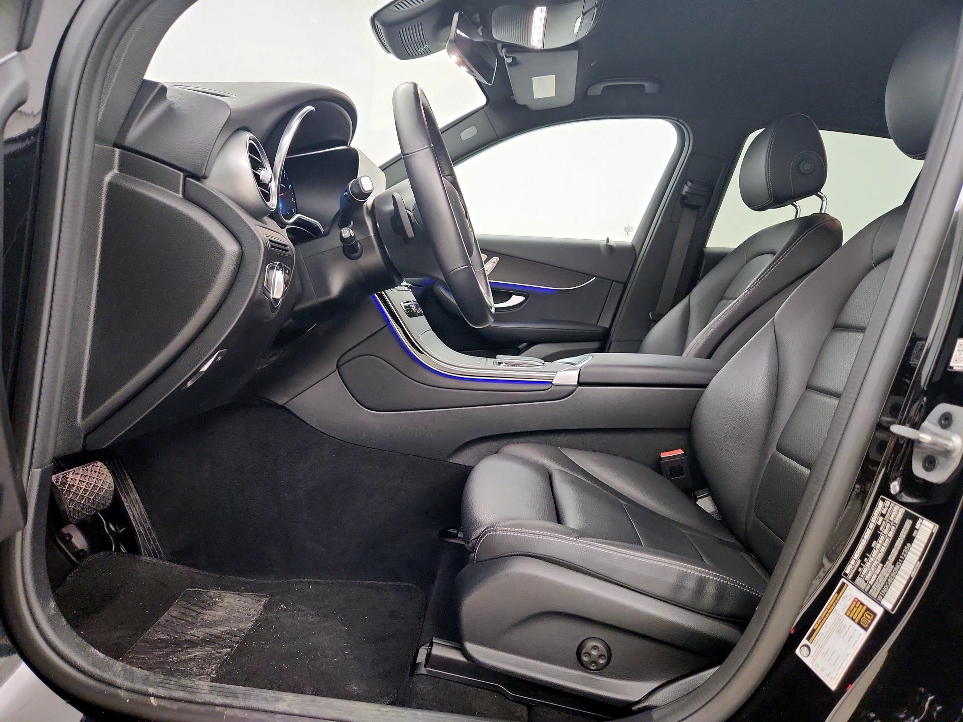 Thumbnail: 2022 Mercedes-Benz GLC - 11