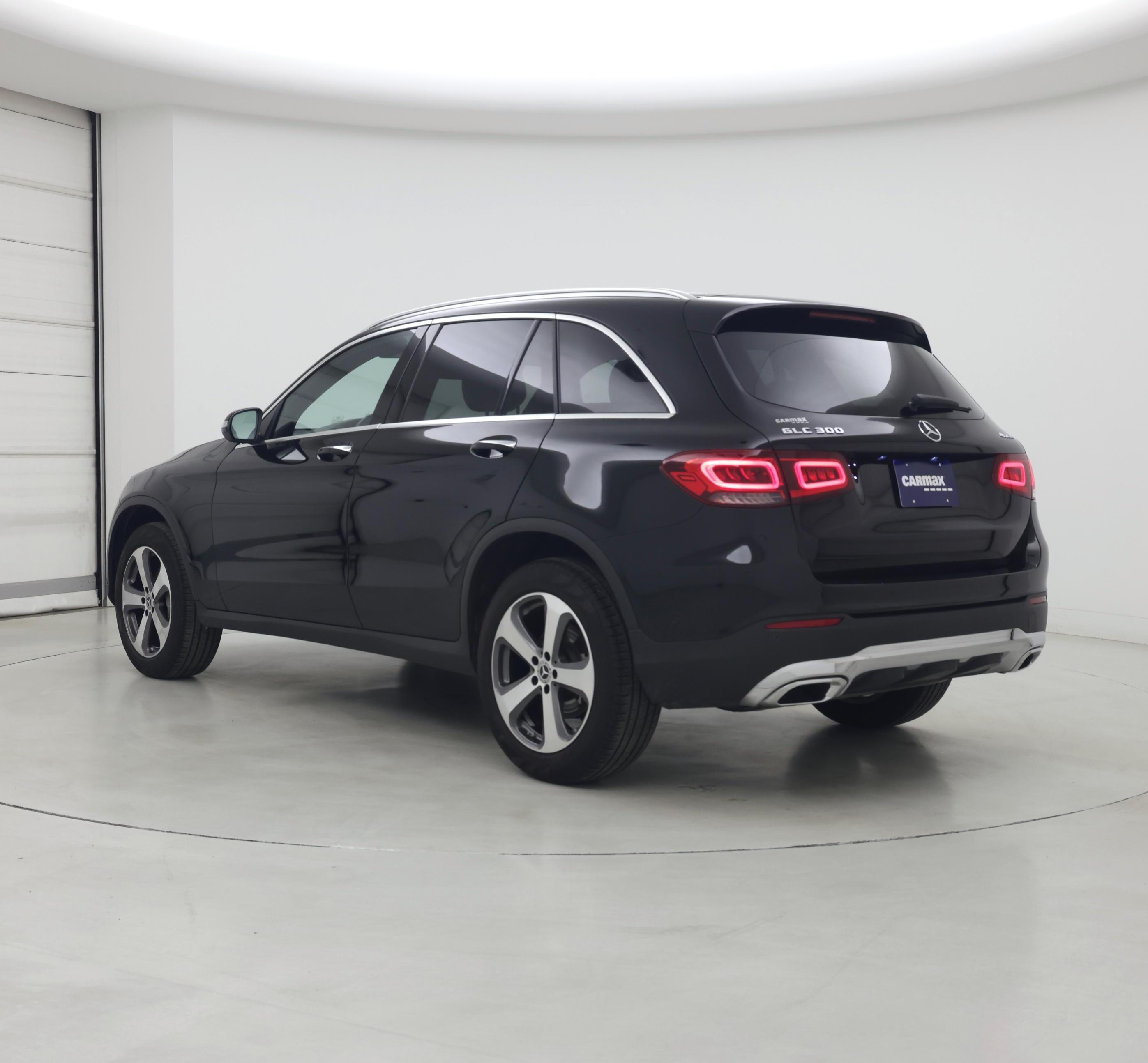 Thumbnail: 2022 Mercedes-Benz GLC - 2