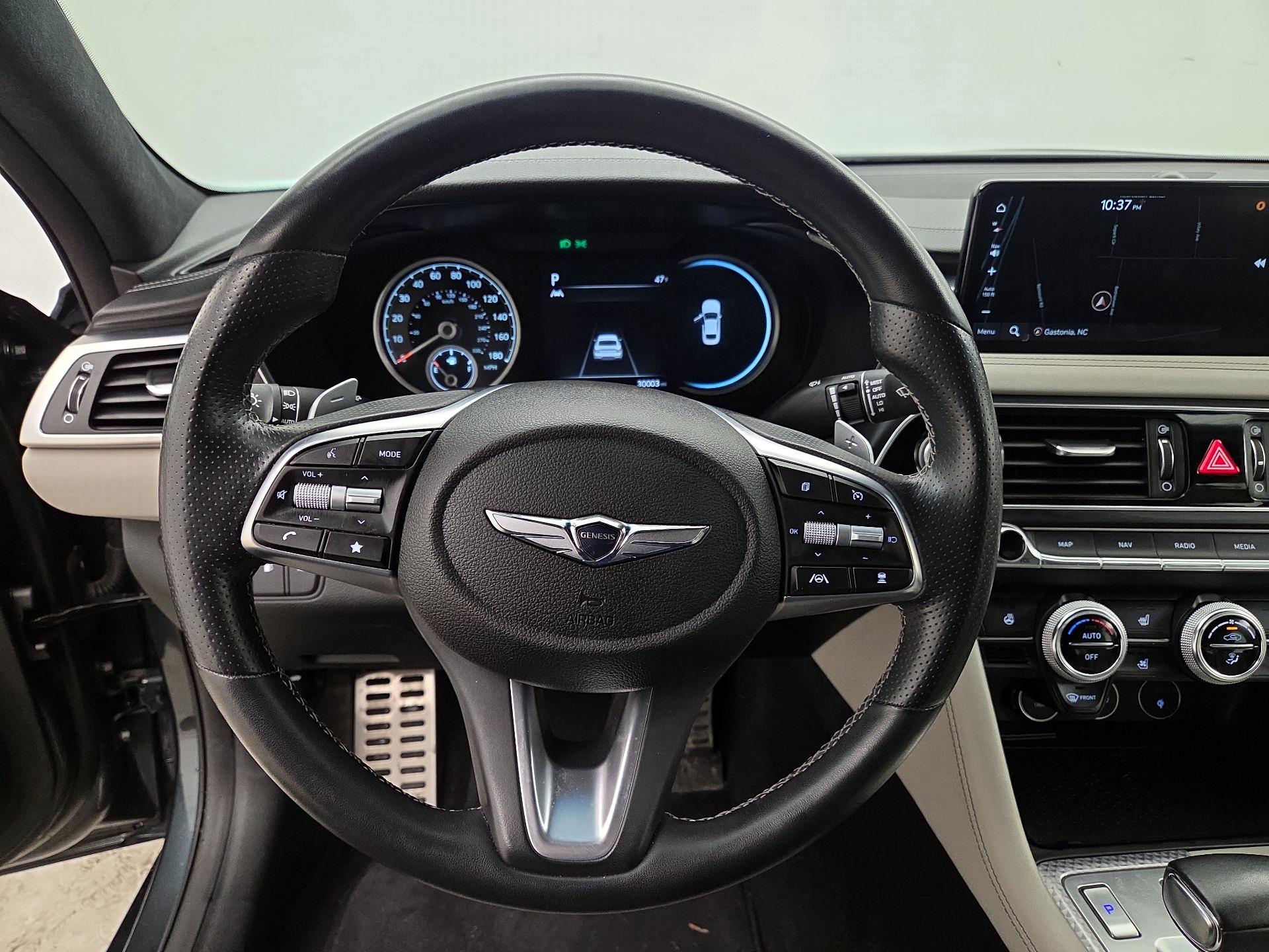 Thumbnail: 2023 Genesis G70 - 10