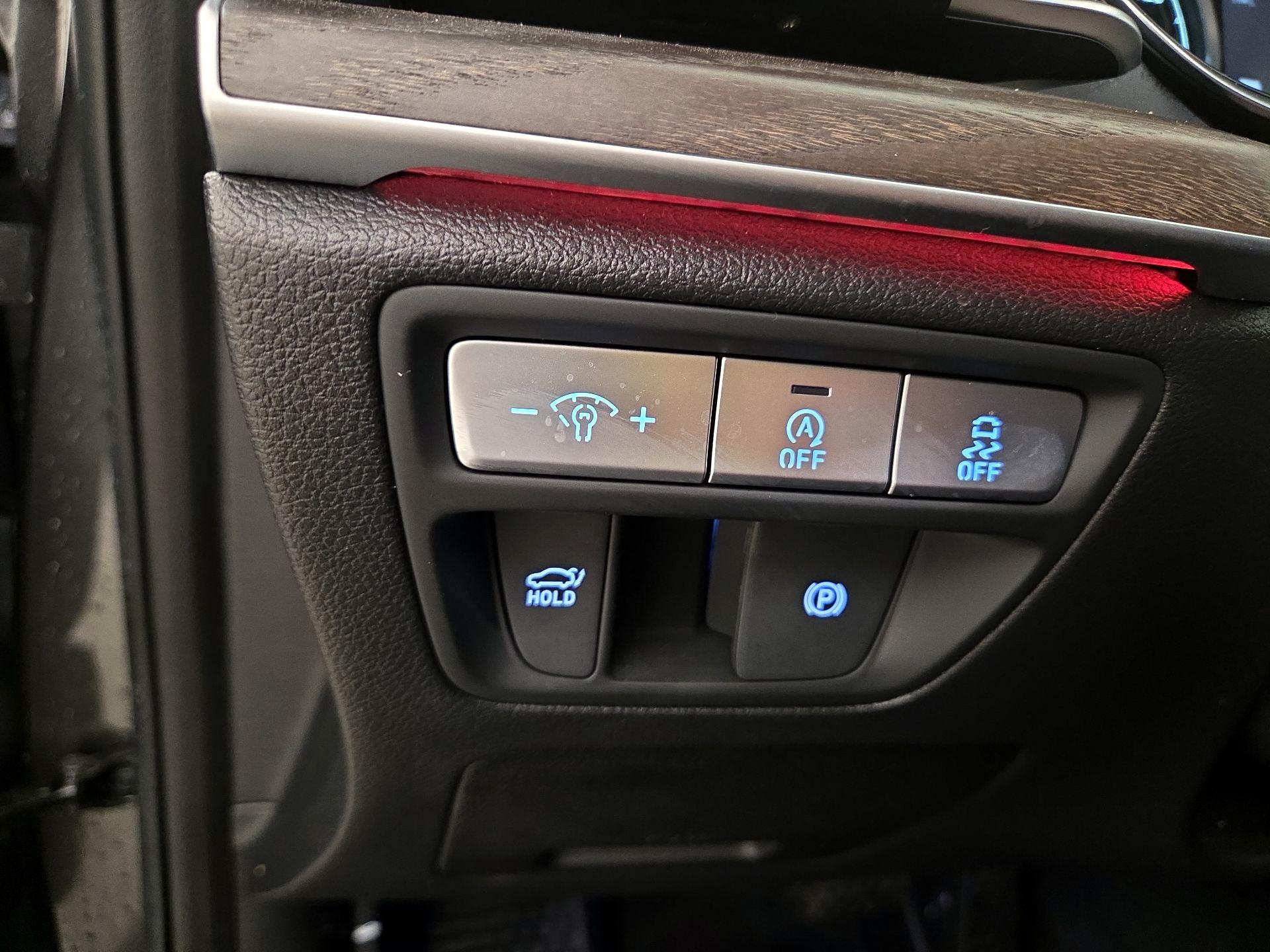 Thumbnail: 2023 Genesis G80 - 13