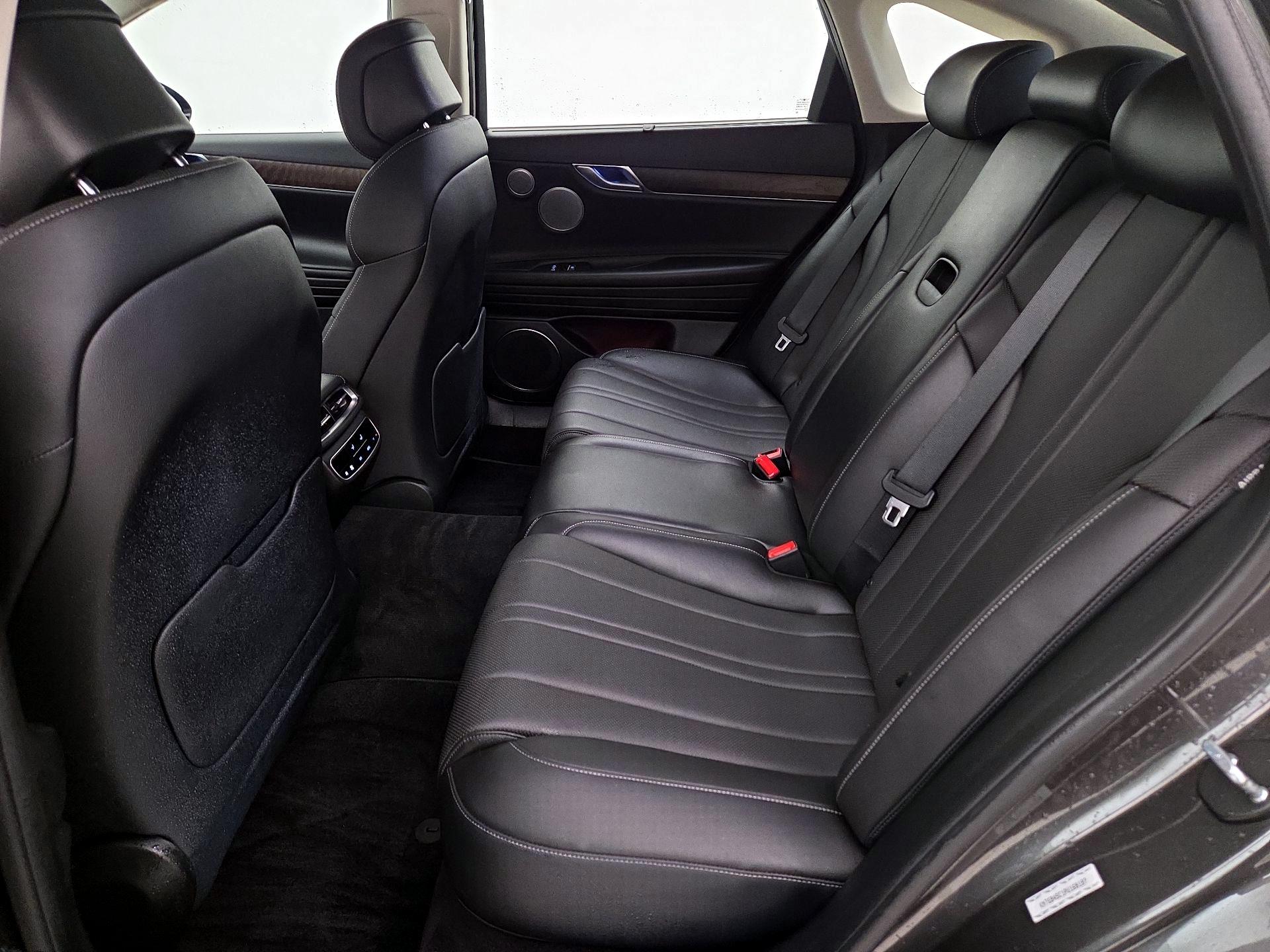 Thumbnail: 2023 Genesis G80 - 20