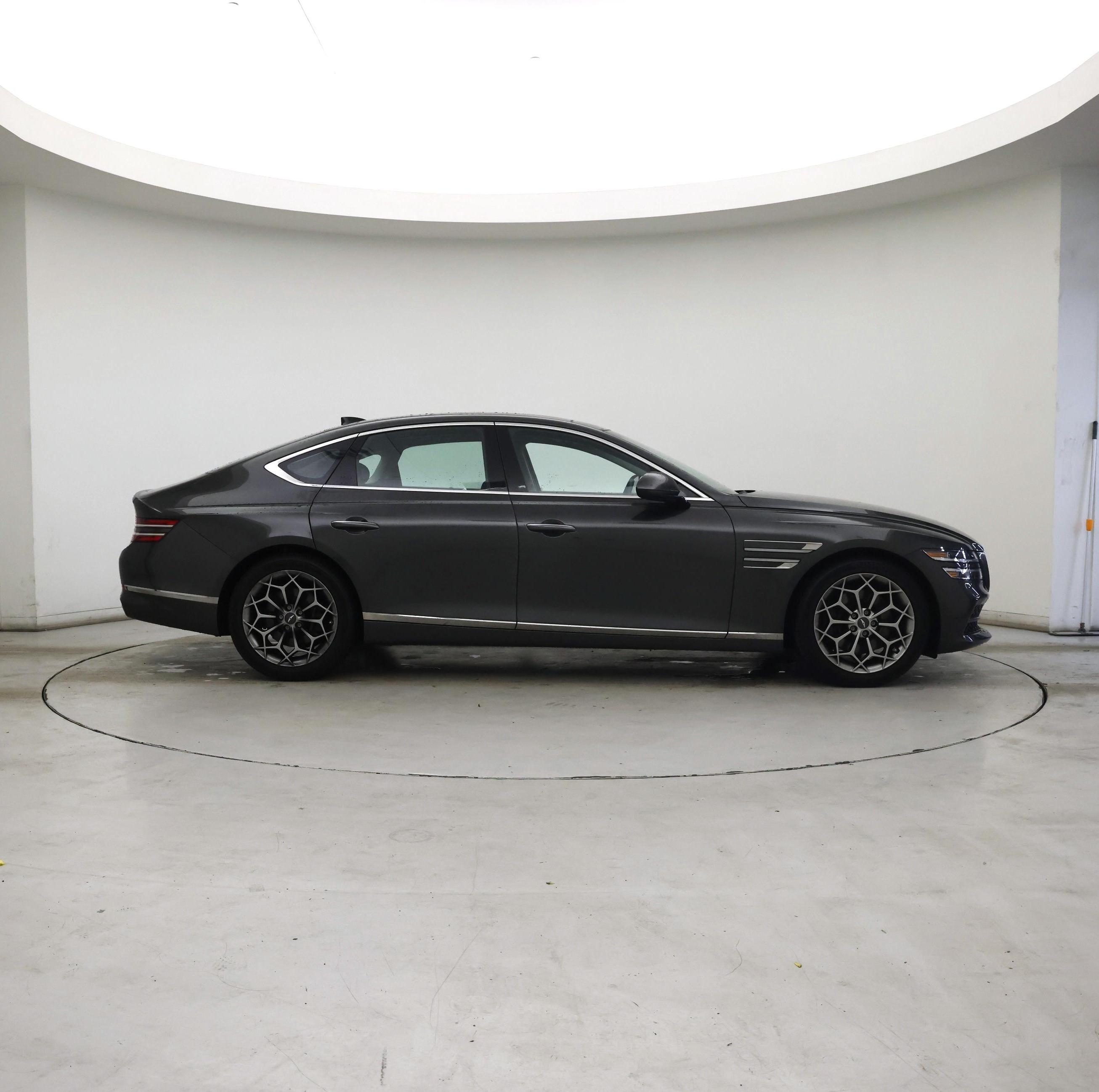 Thumbnail: 2023 Genesis G80 - 7