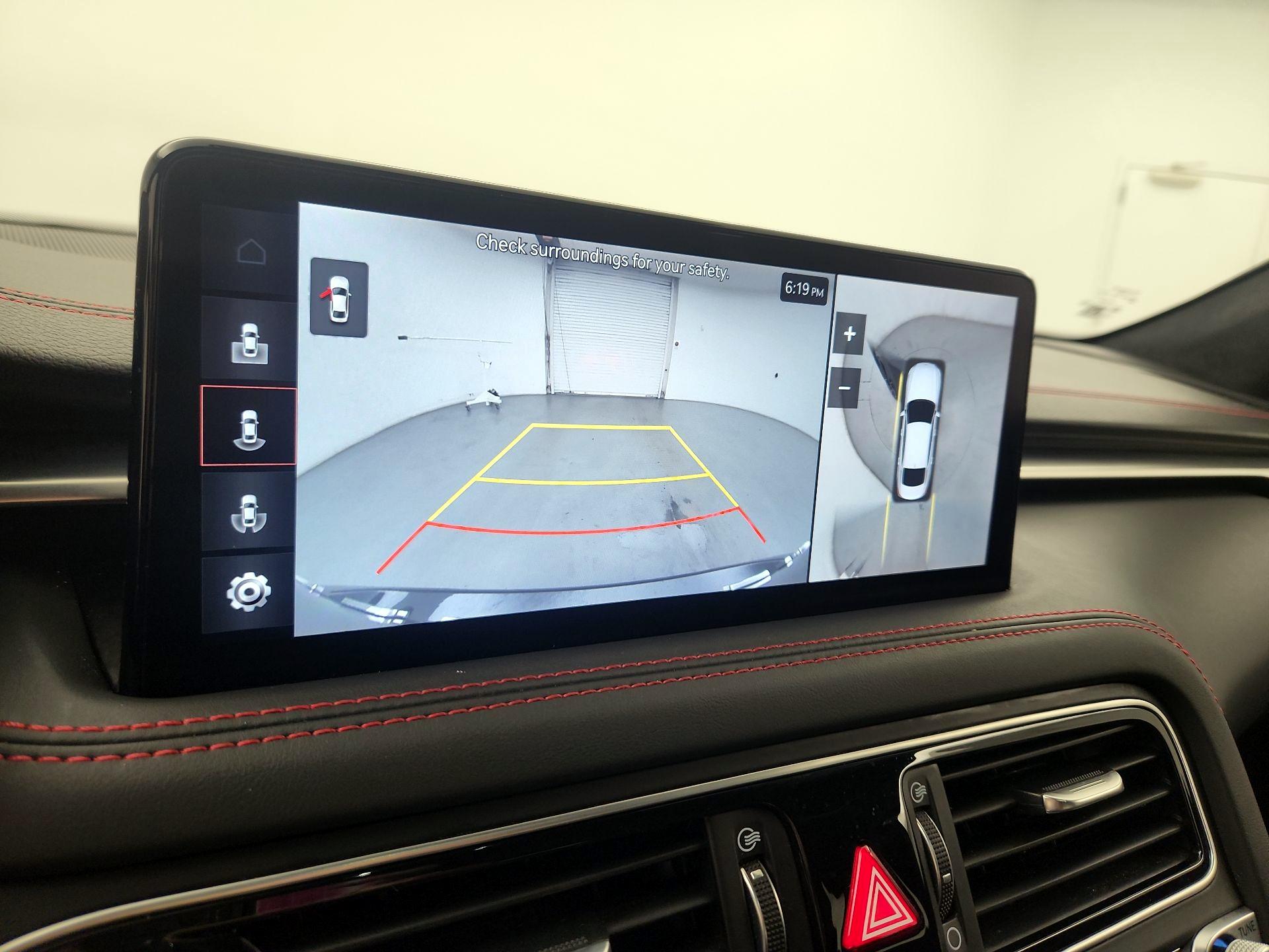 Thumbnail: 2023 Genesis G70 - 13