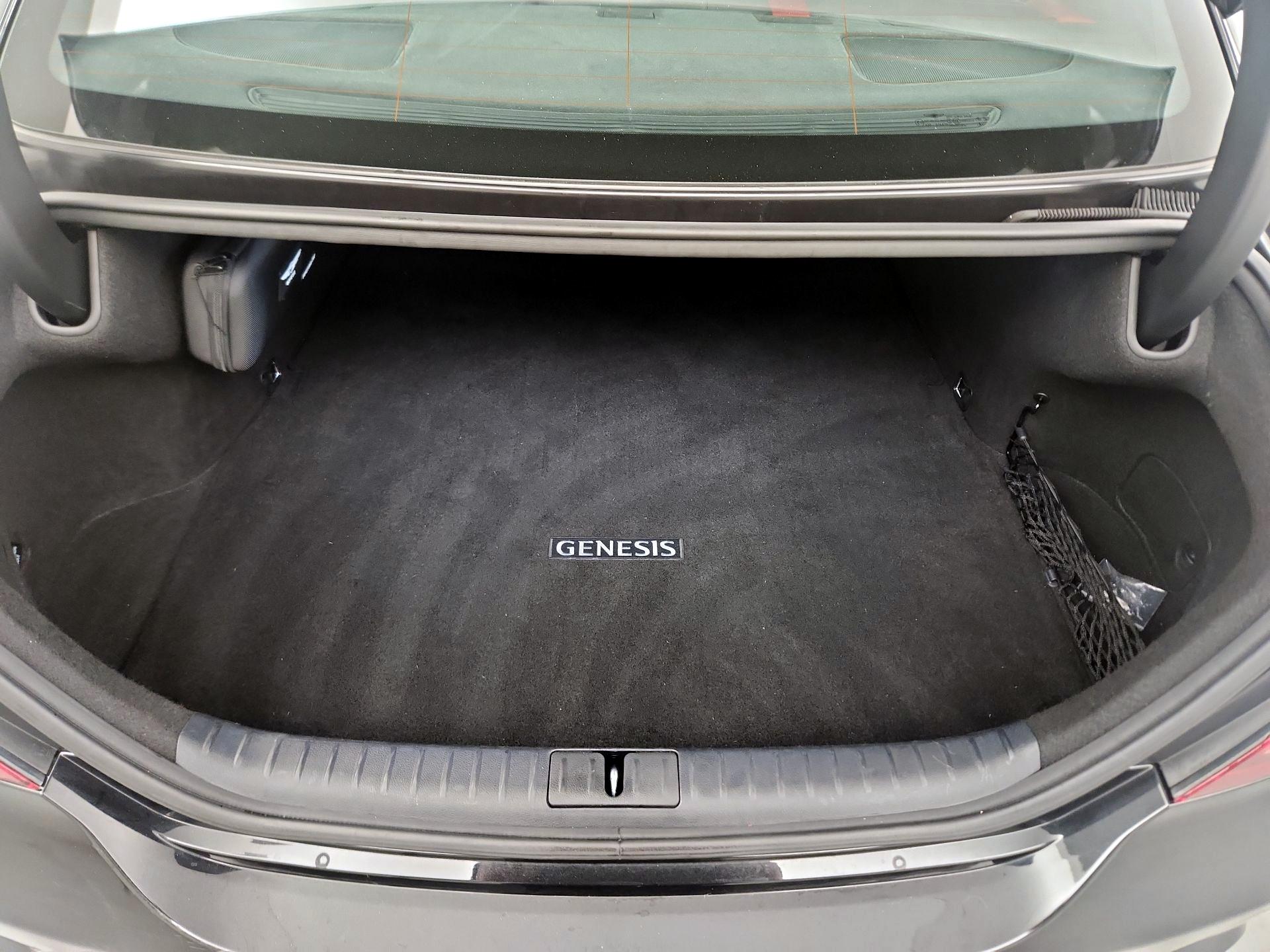 Thumbnail: 2023 Genesis G70 - 20
