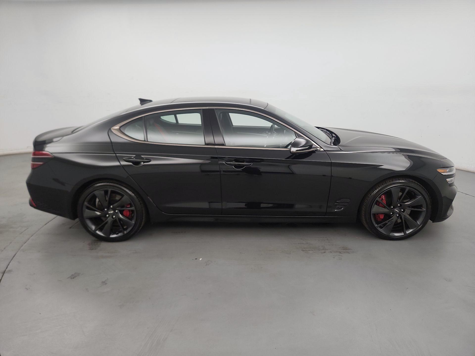 Thumbnail: 2023 Genesis G70 - 4