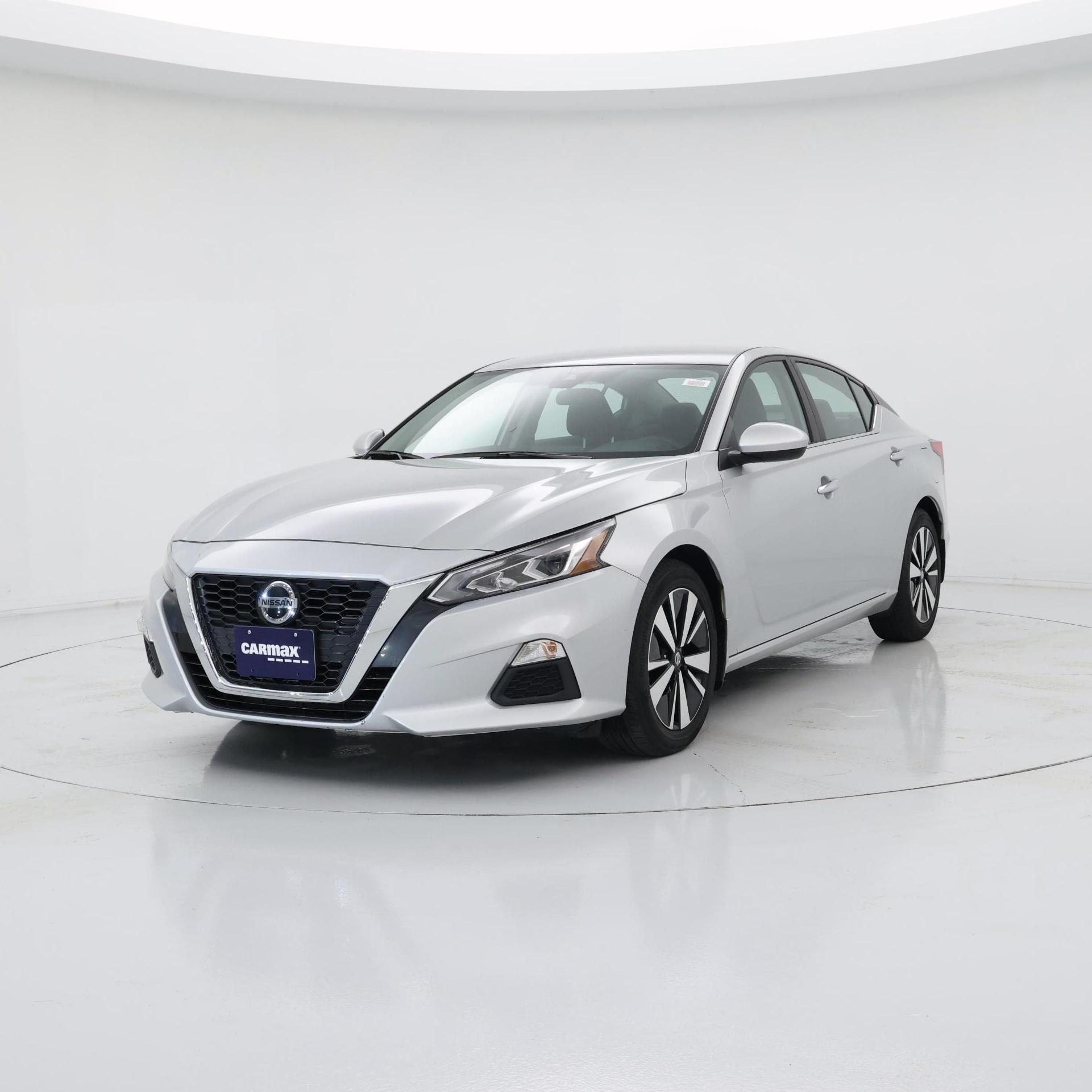Thumbnail: 2022 Nissan Altima - 4