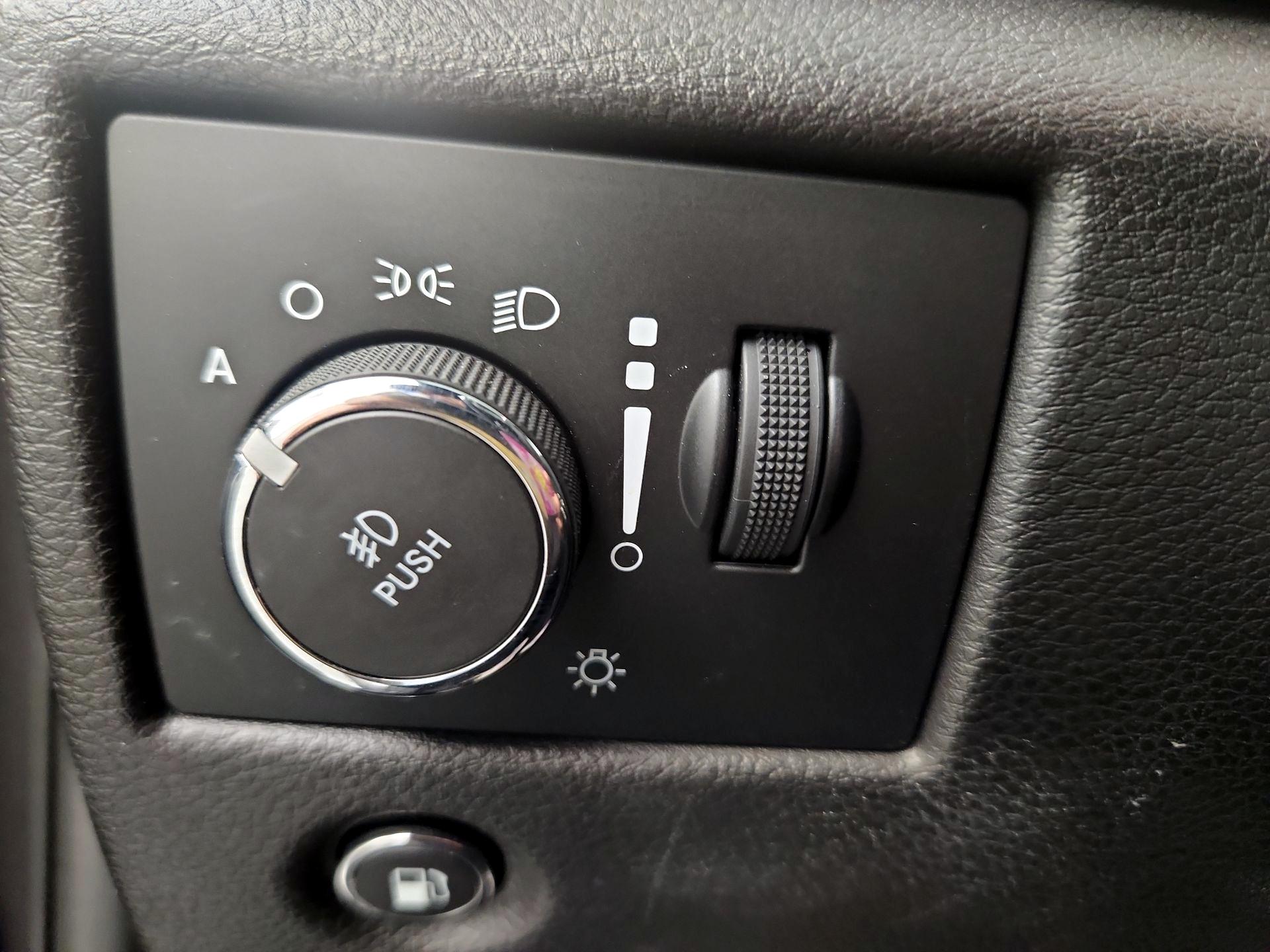 Thumbnail: 2021 Jeep Grand Cherokee - 11