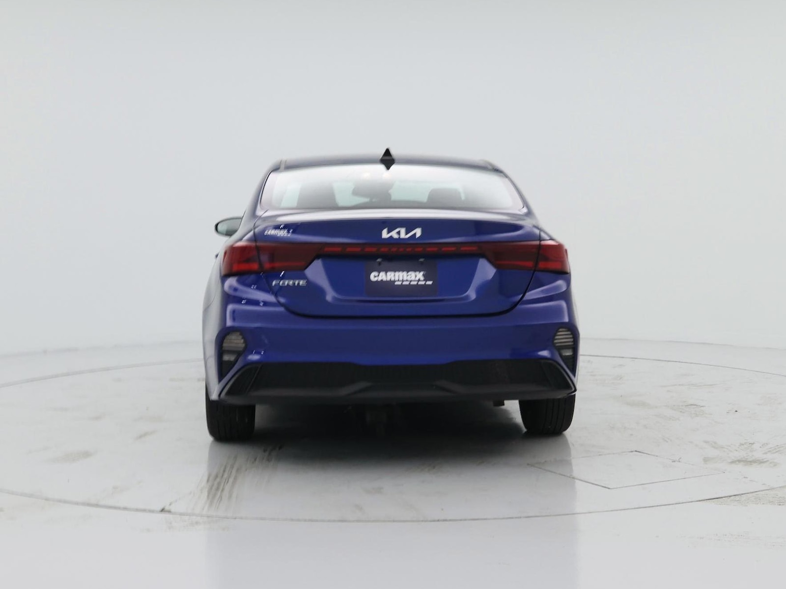 2023 Kia Forte LXS - Photo 7