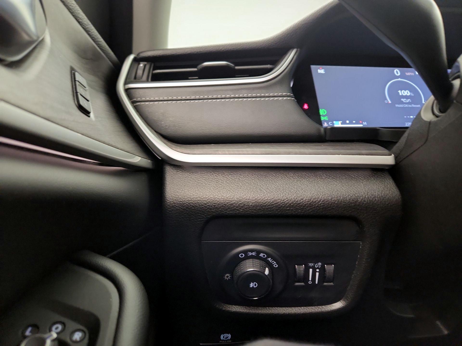 Thumbnail: 2022 Jeep Grand Cherokee L - 13