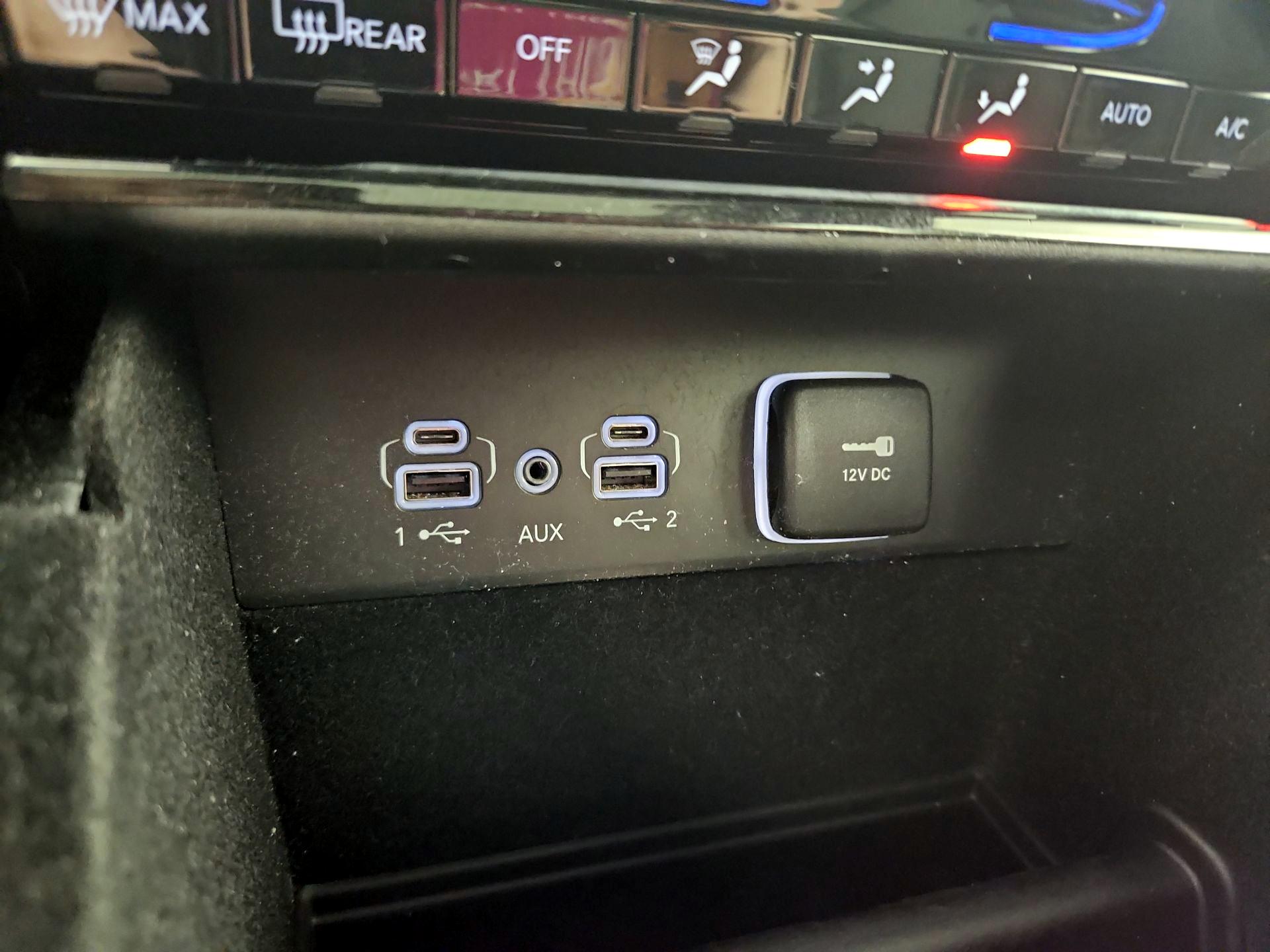 Thumbnail: 2022 Jeep Grand Cherokee L - 19