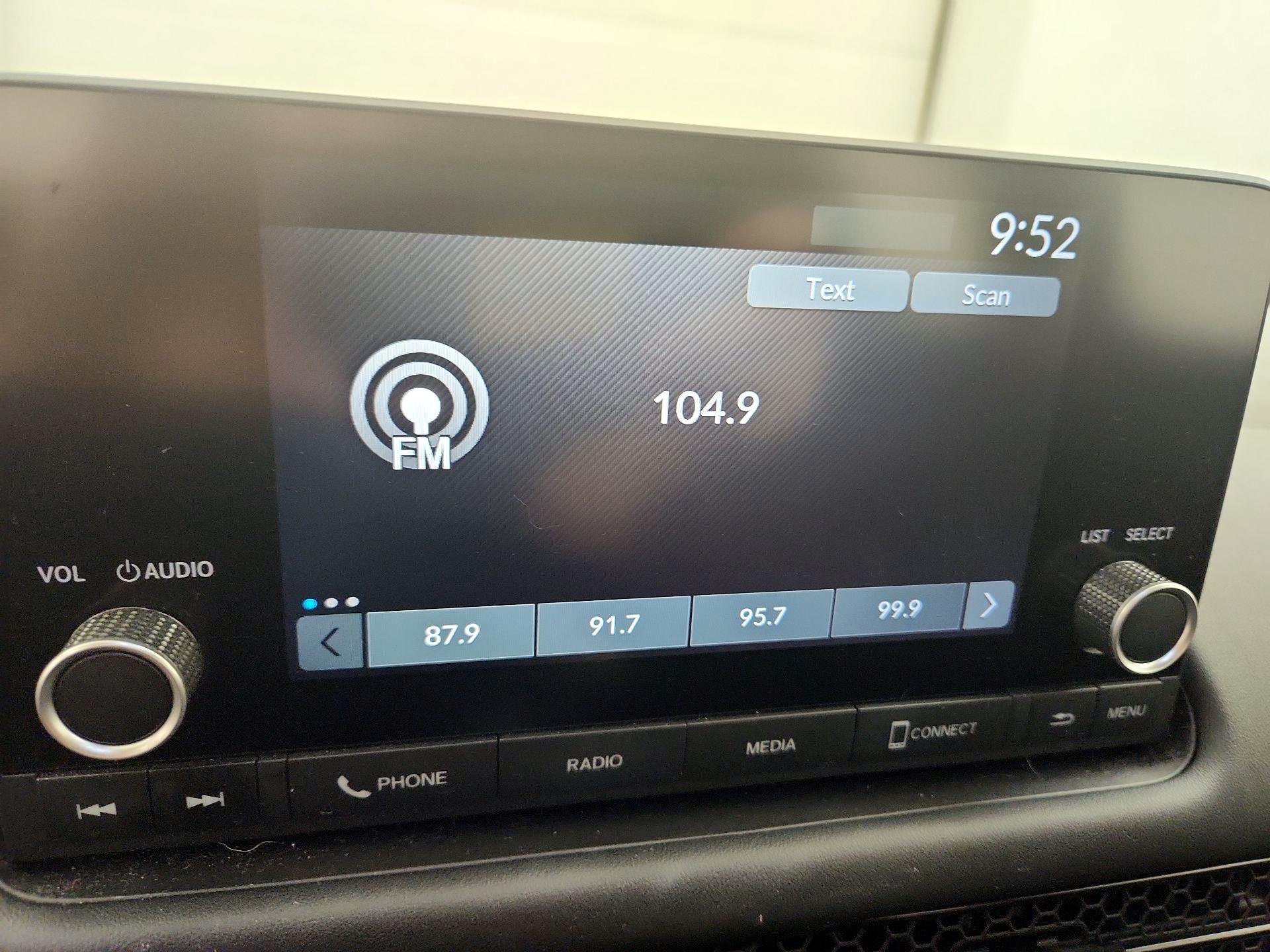 Thumbnail: 2023 Honda HR-V - 15