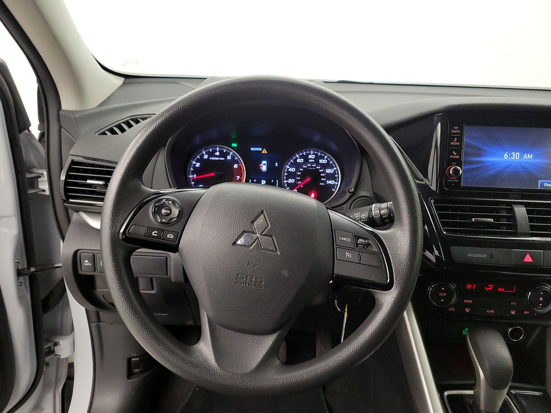 Thumbnail: 2022 Mitsubishi Eclipse Cross - 10