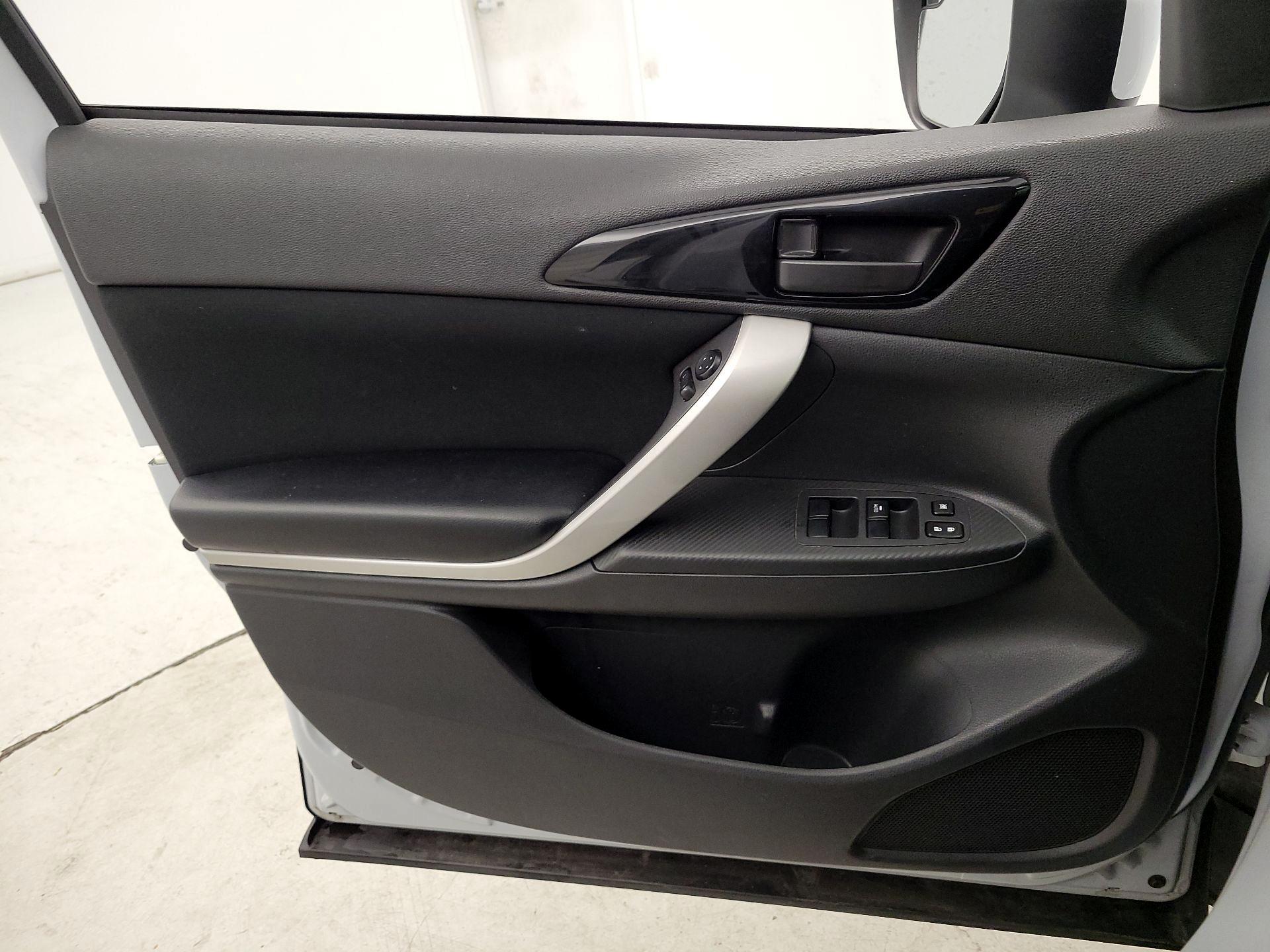 Thumbnail: 2022 Mitsubishi Eclipse Cross - 12