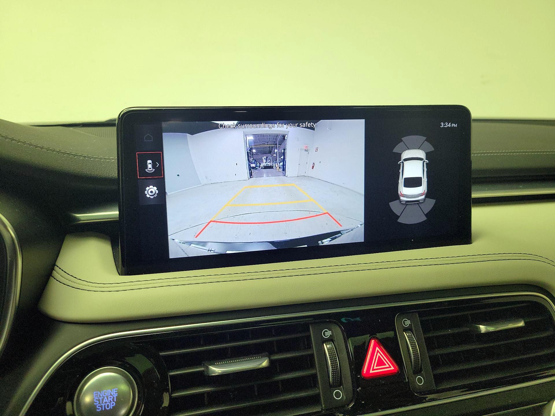 Thumbnail: 2023 Genesis G70 - 15