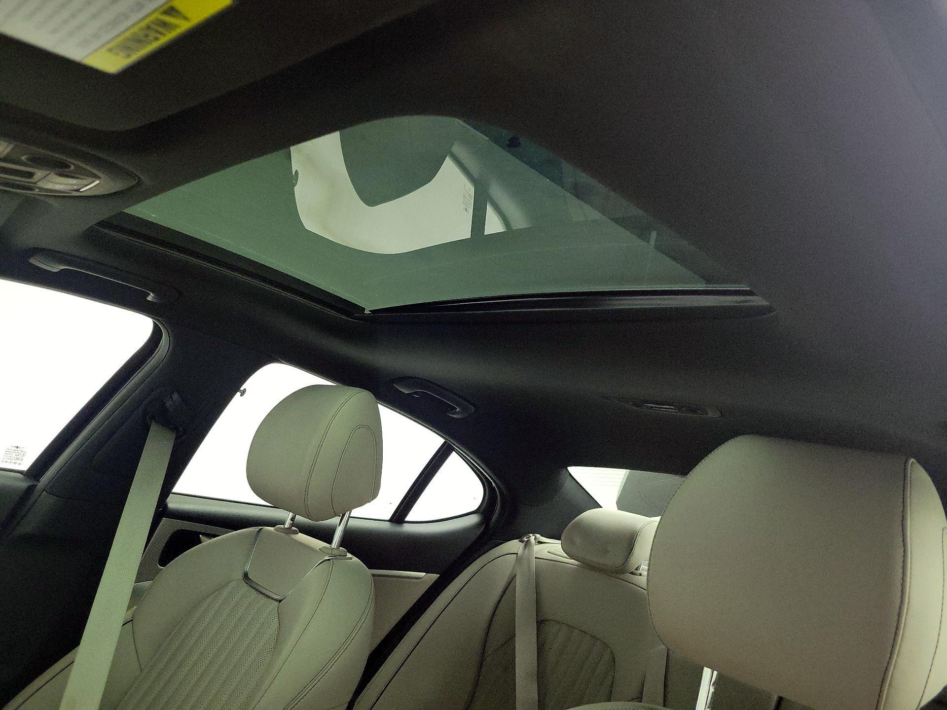 Thumbnail: 2023 Genesis G70 - 20