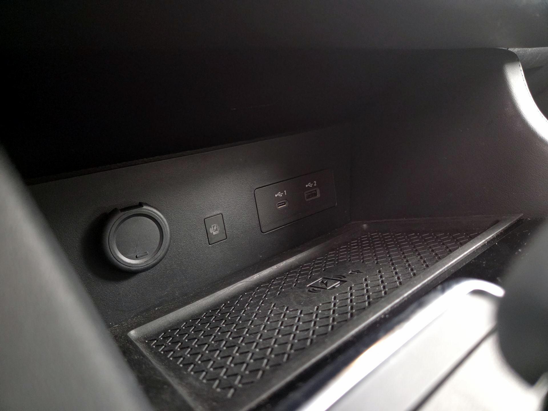 Thumbnail: 2023 Nissan Pathfinder - 18