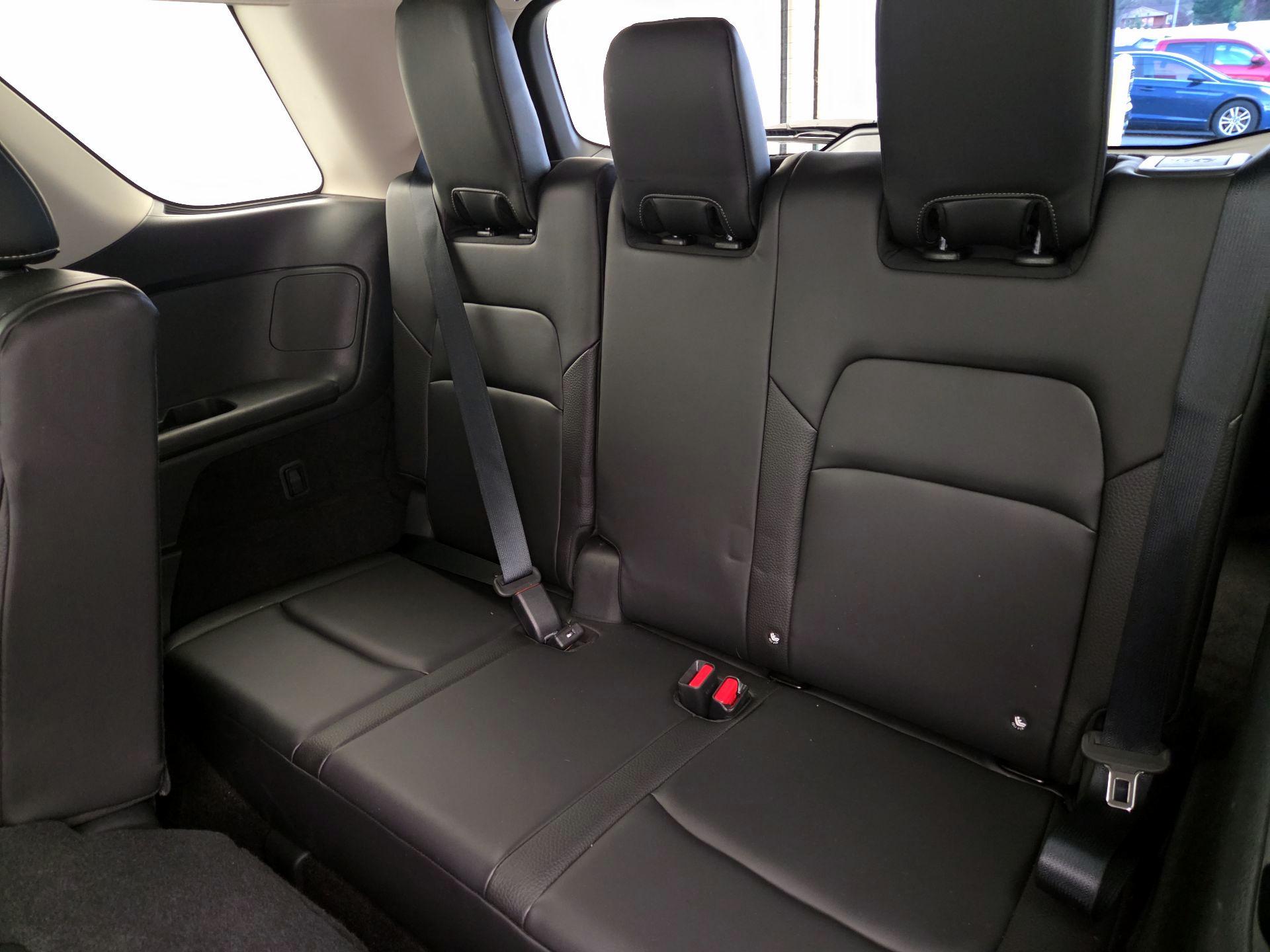 Thumbnail: 2023 Nissan Pathfinder - 20