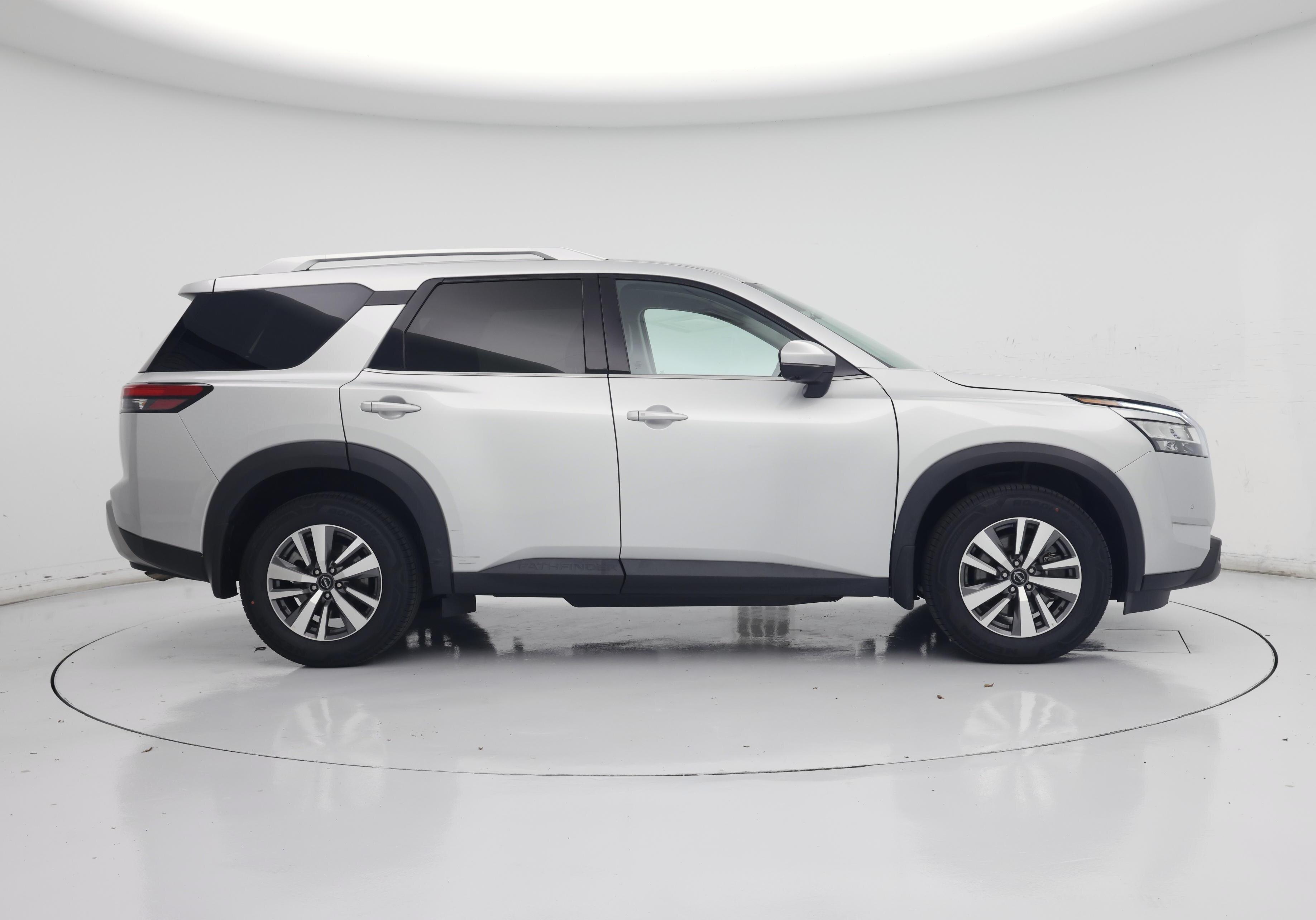 Thumbnail: 2023 Nissan Pathfinder - 7