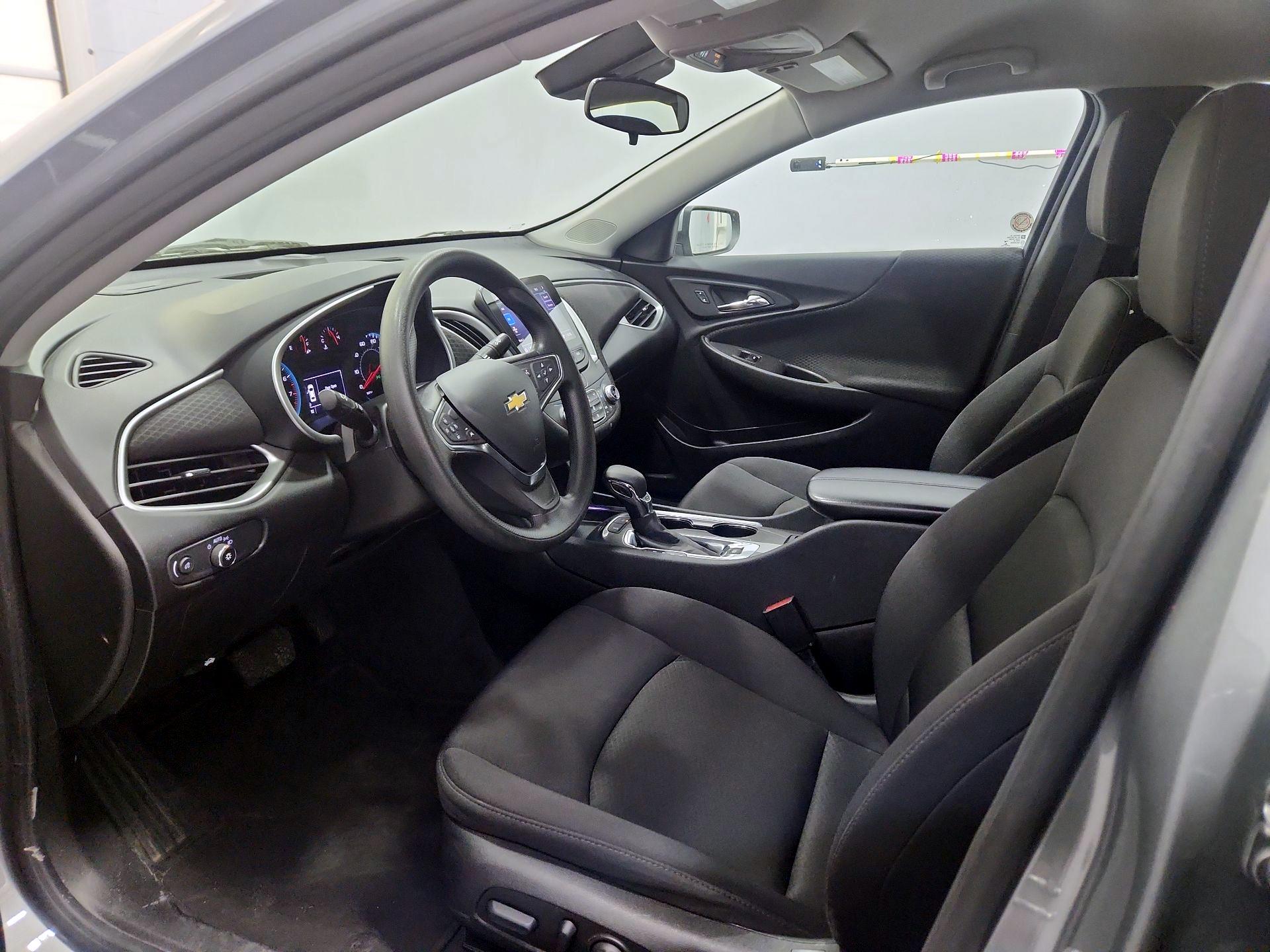 Thumbnail: 2024 Chevrolet Malibu - 11