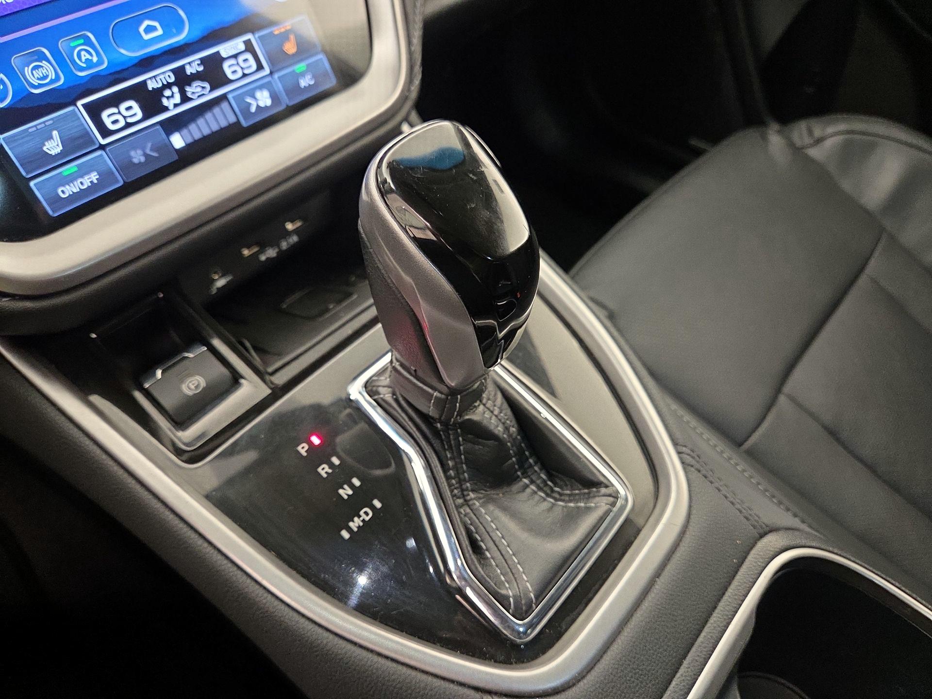 Thumbnail: 2021 Subaru Outback - 17