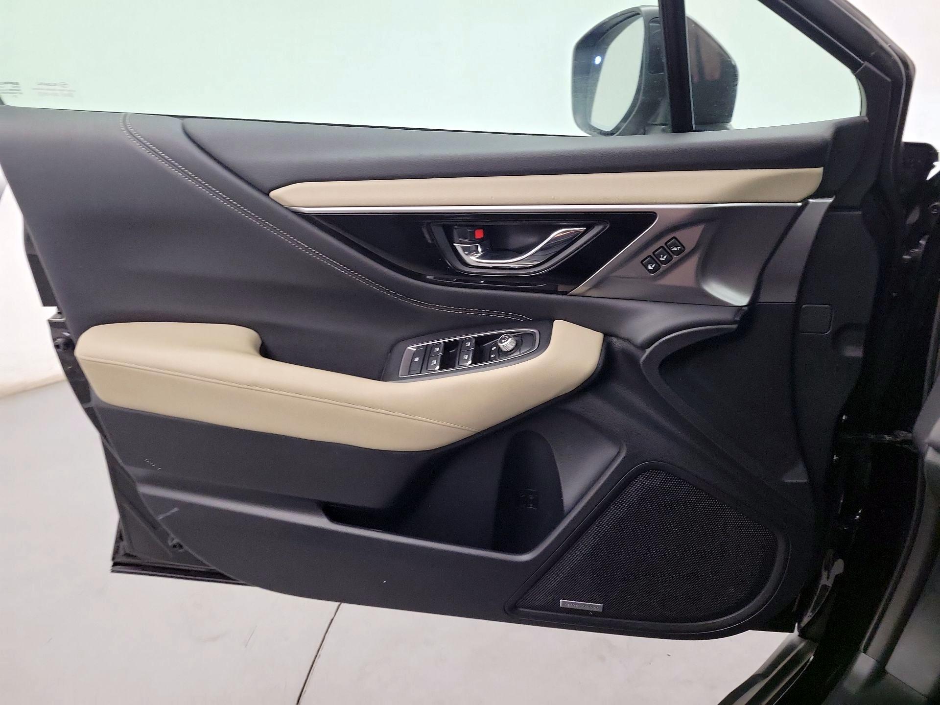 Thumbnail: 2022 Subaru Outback - 10