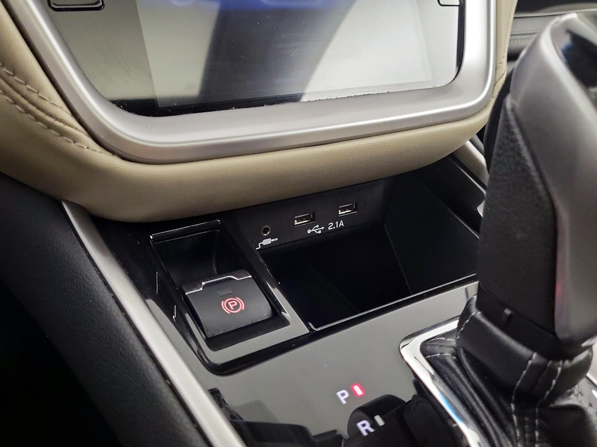 Thumbnail: 2022 Subaru Outback - 17