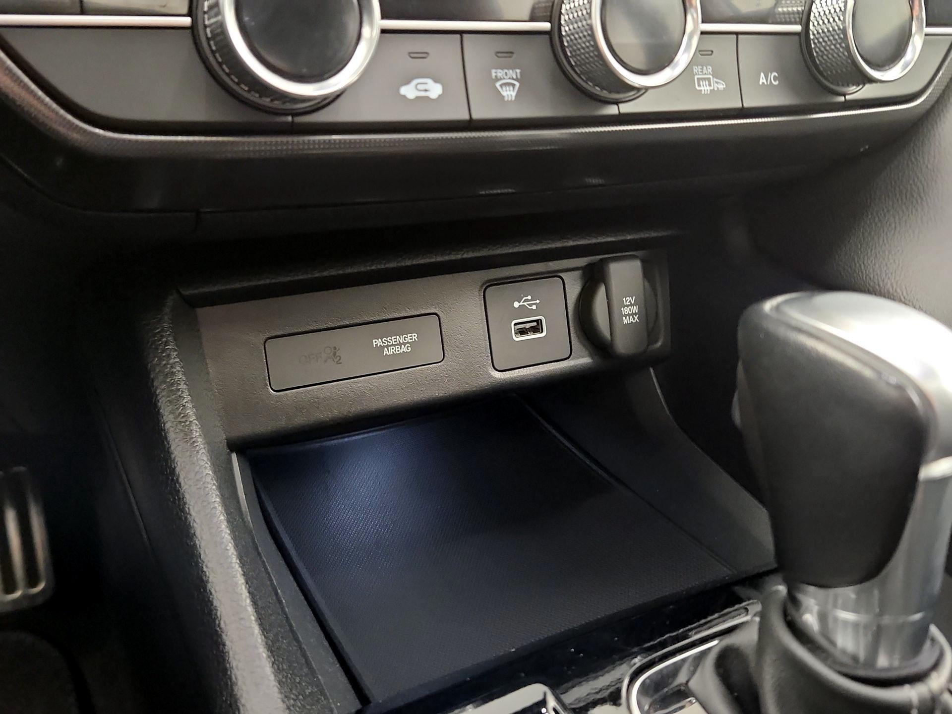 Thumbnail: 2023 Acura Integra - 16