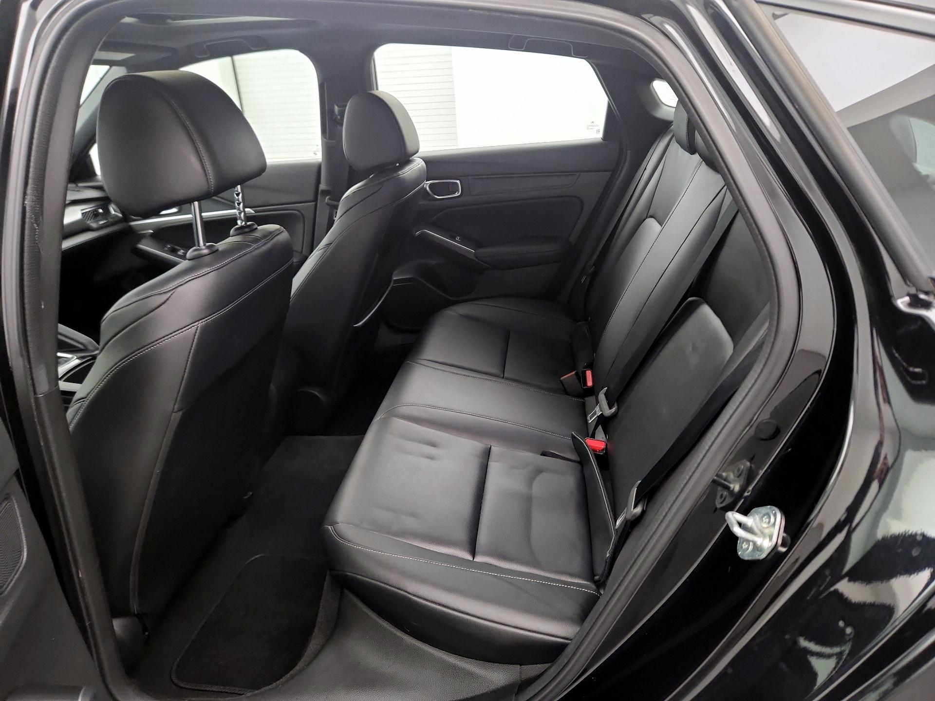 Thumbnail: 2023 Acura Integra - 18