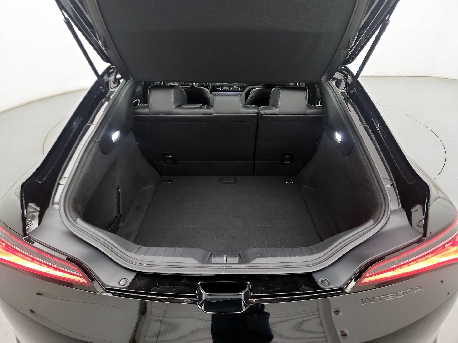 Thumbnail: 2023 Acura Integra - 19