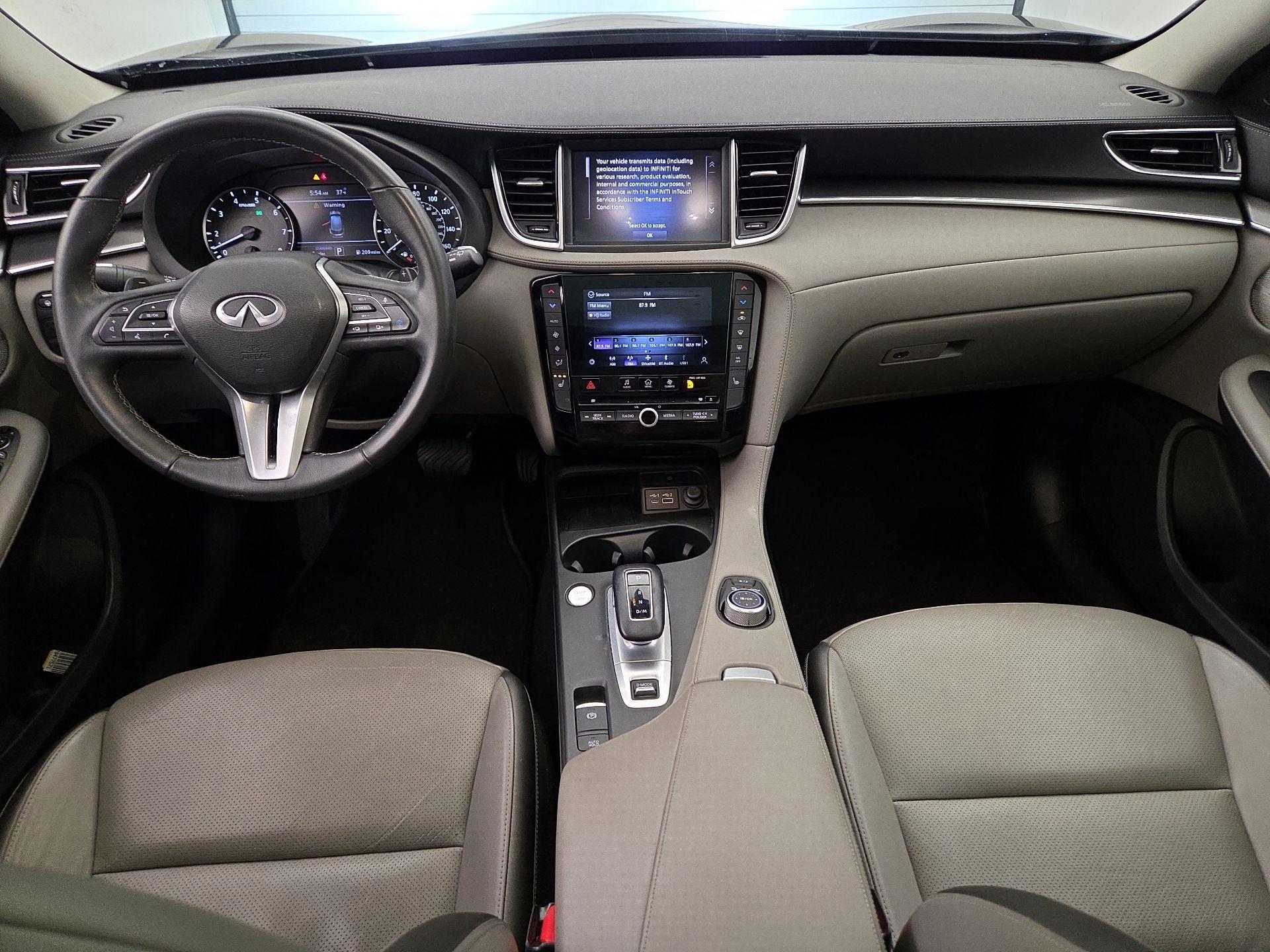 Thumbnail: 2023 INFINITI QX50 - 9