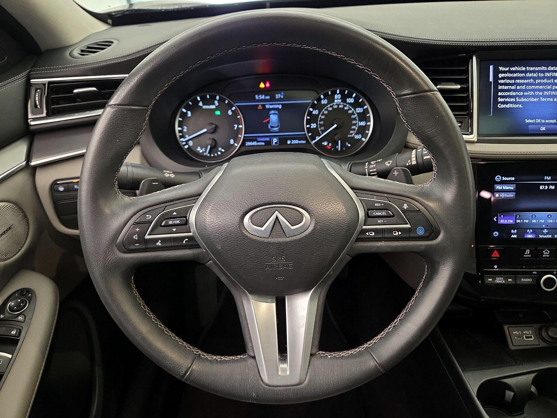 Thumbnail: 2023 INFINITI QX50 - 10