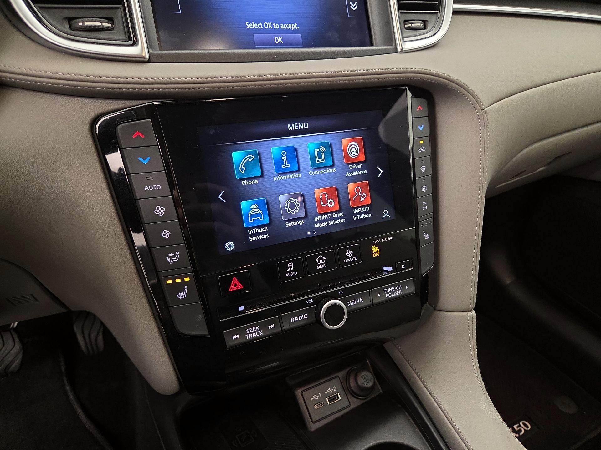 Thumbnail: 2023 INFINITI QX50 - 16