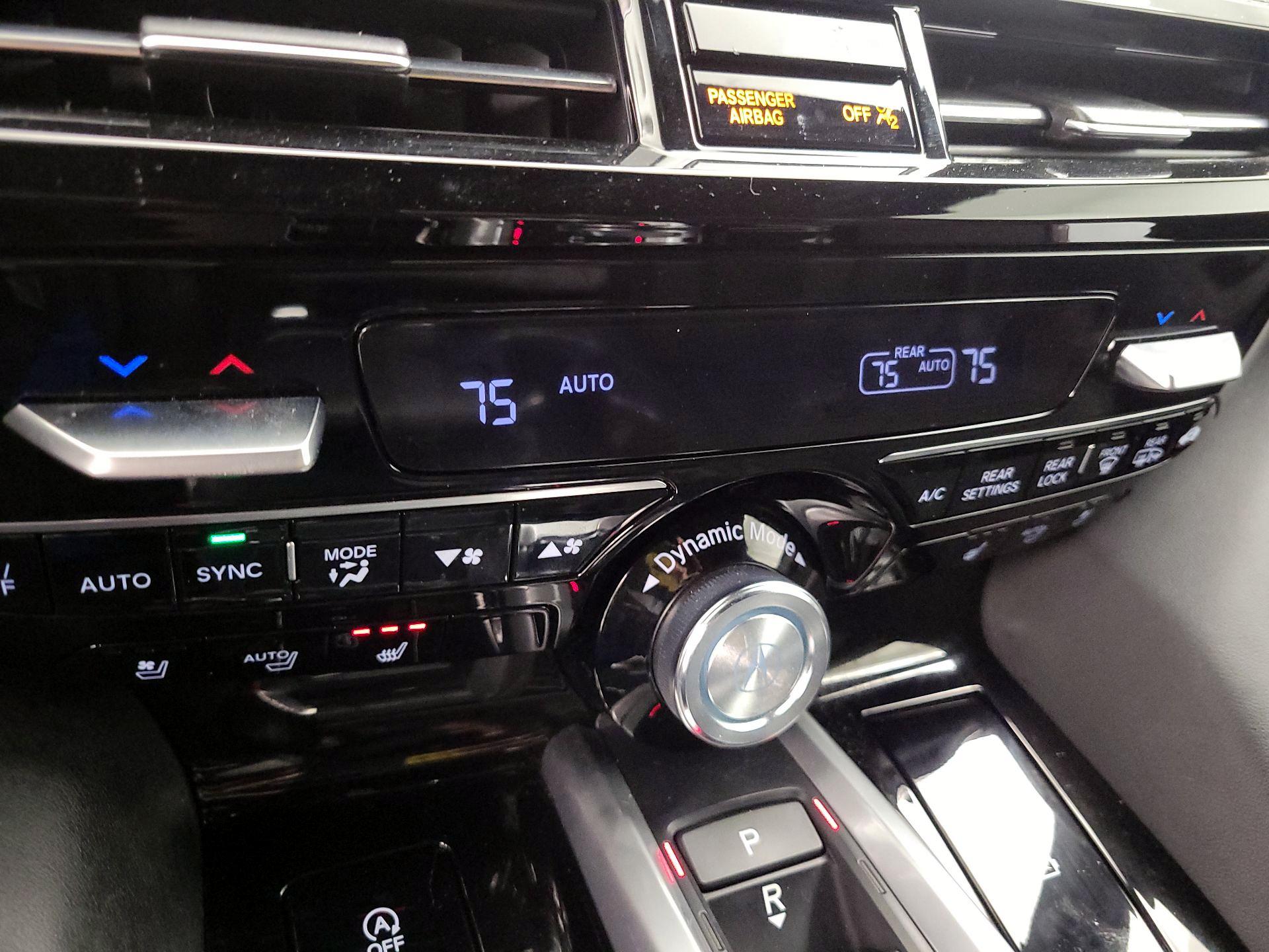 Thumbnail: 2022 Acura MDX - 16