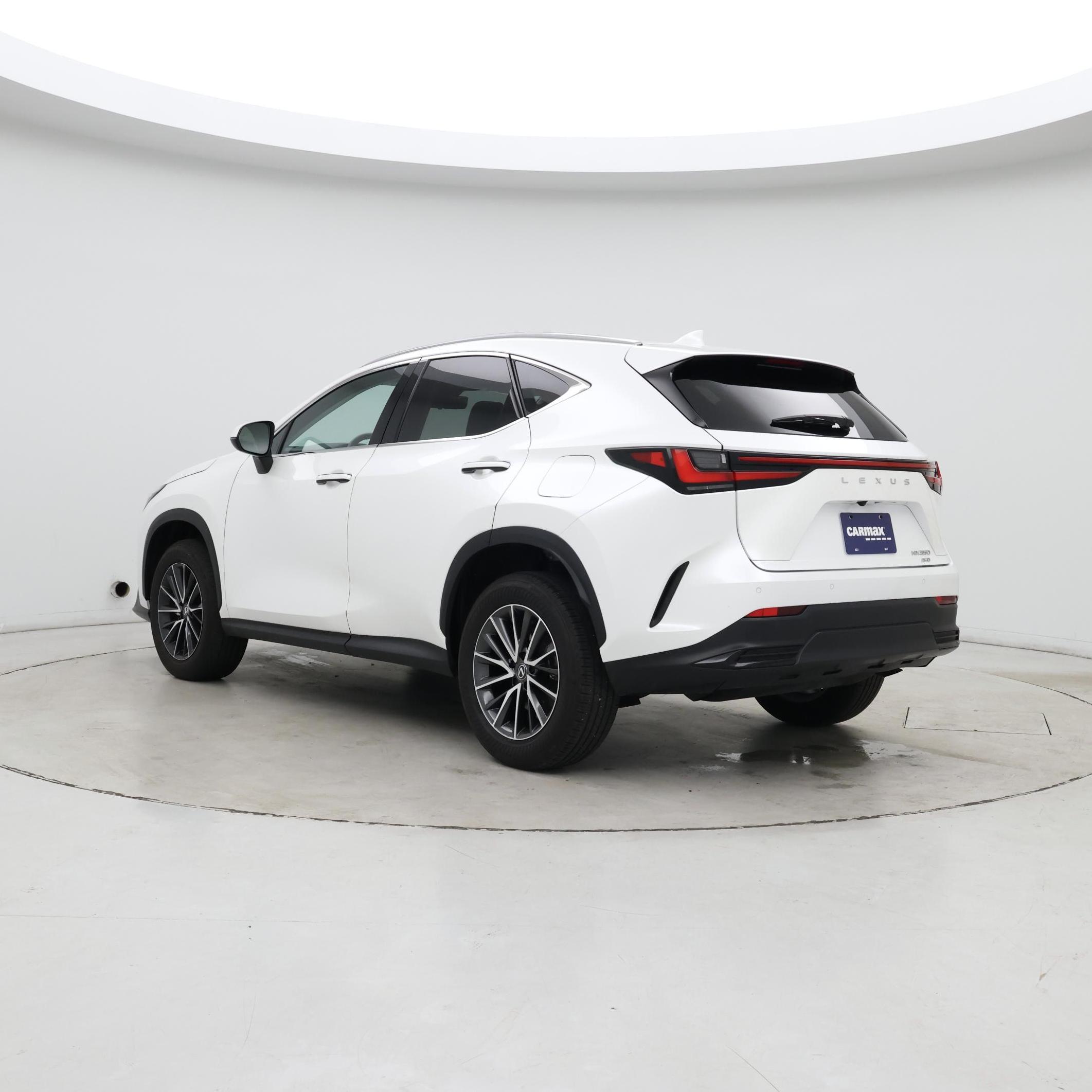 Thumbnail: 2024 Lexus NX - 2