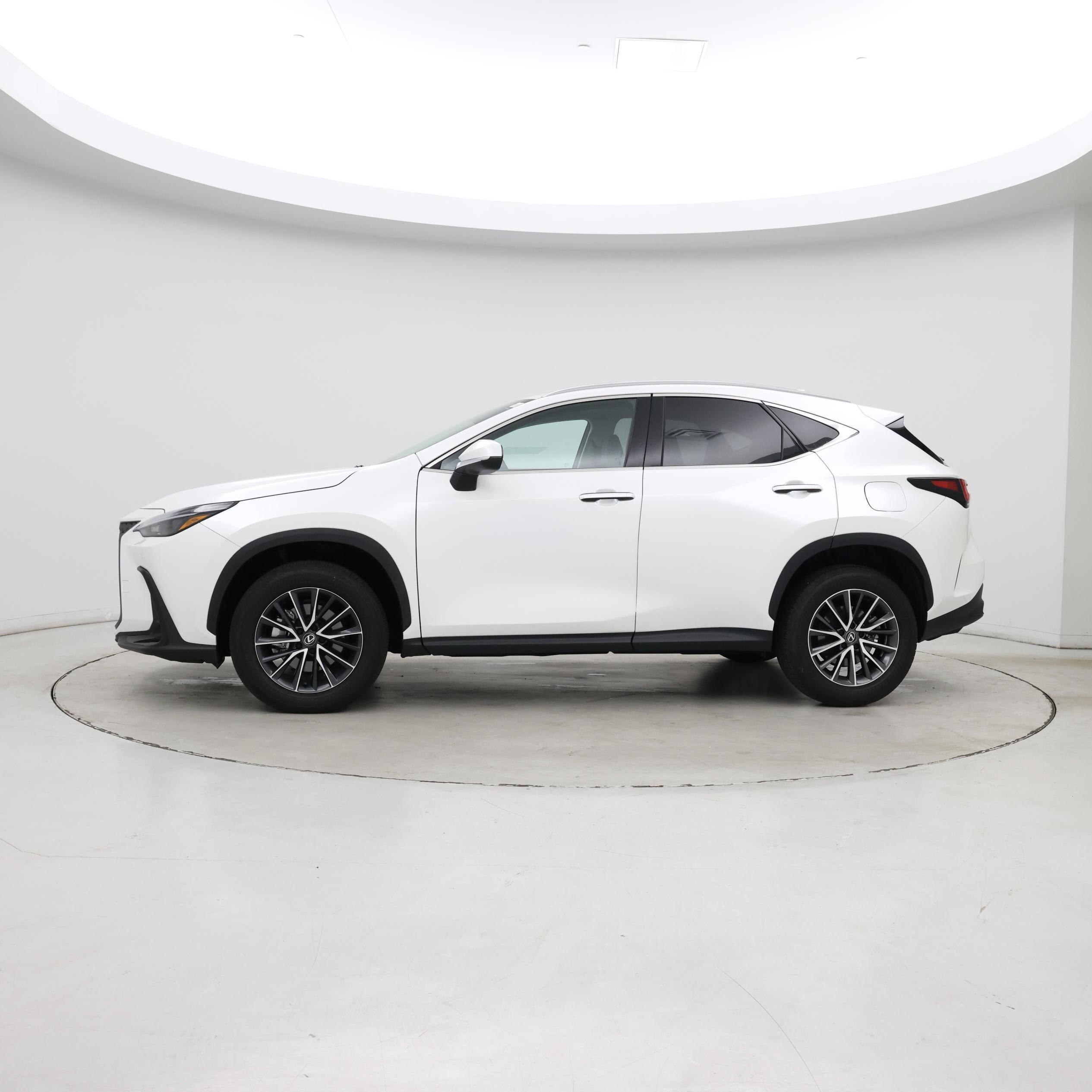 Thumbnail: 2024 Lexus NX - 3
