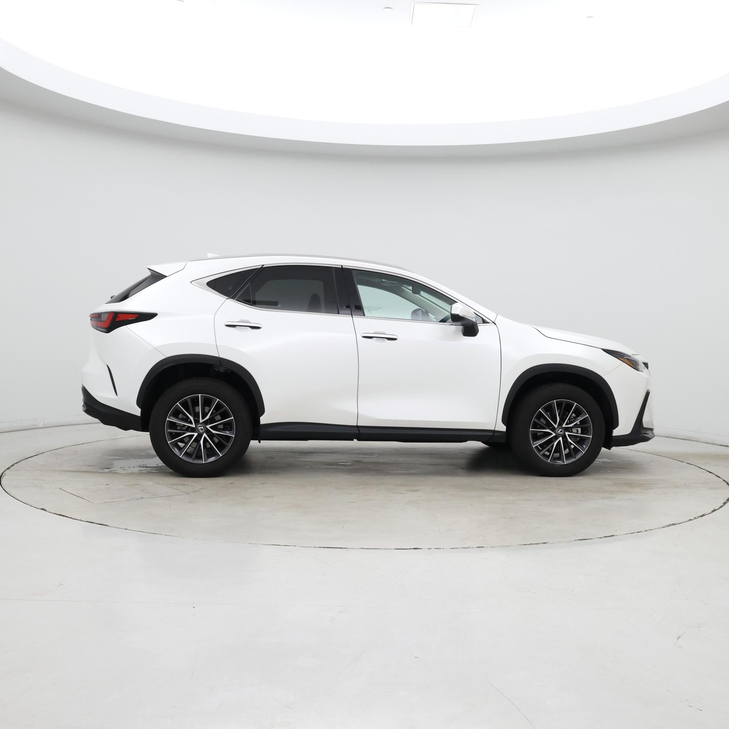 Thumbnail: 2024 Lexus NX - 7