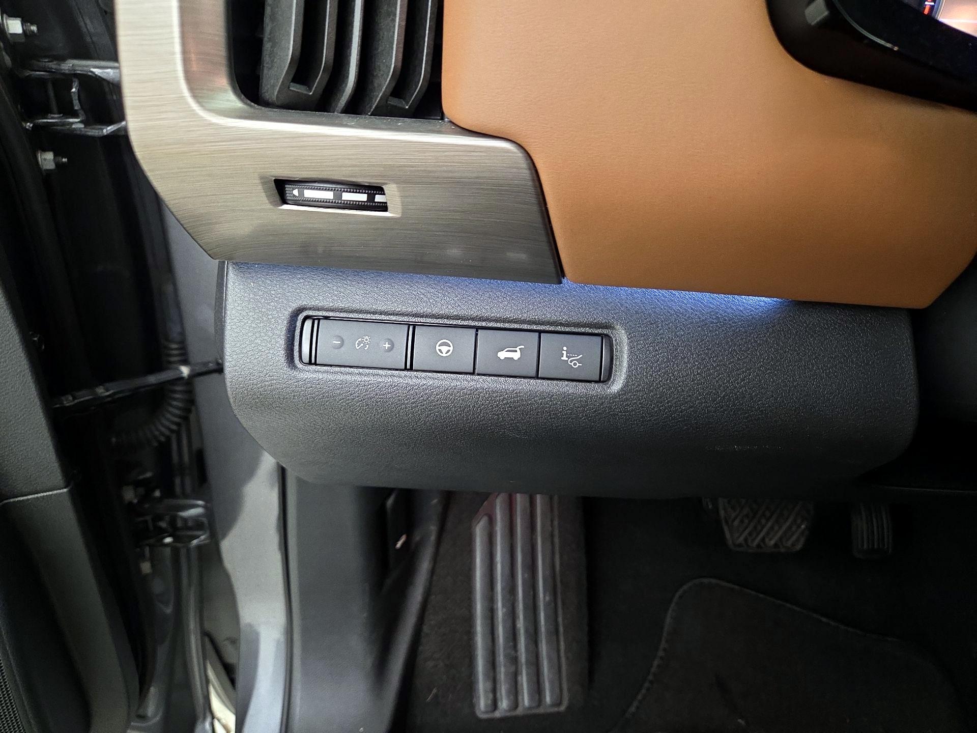 Thumbnail: 2023 Nissan Pathfinder - 13