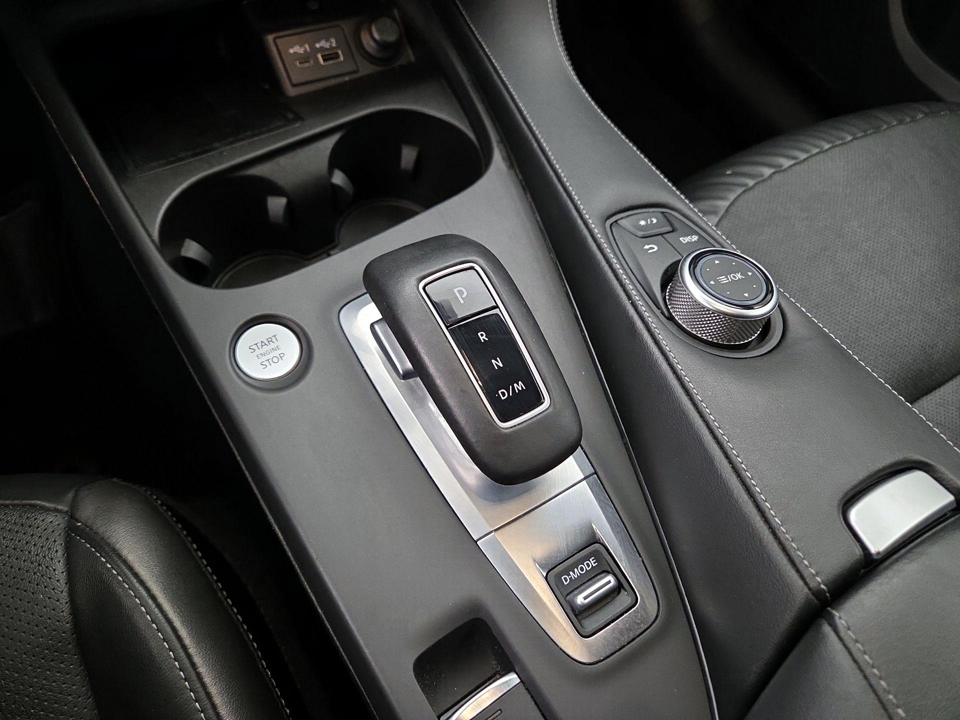 Thumbnail: 2023 INFINITI QX50 - 17