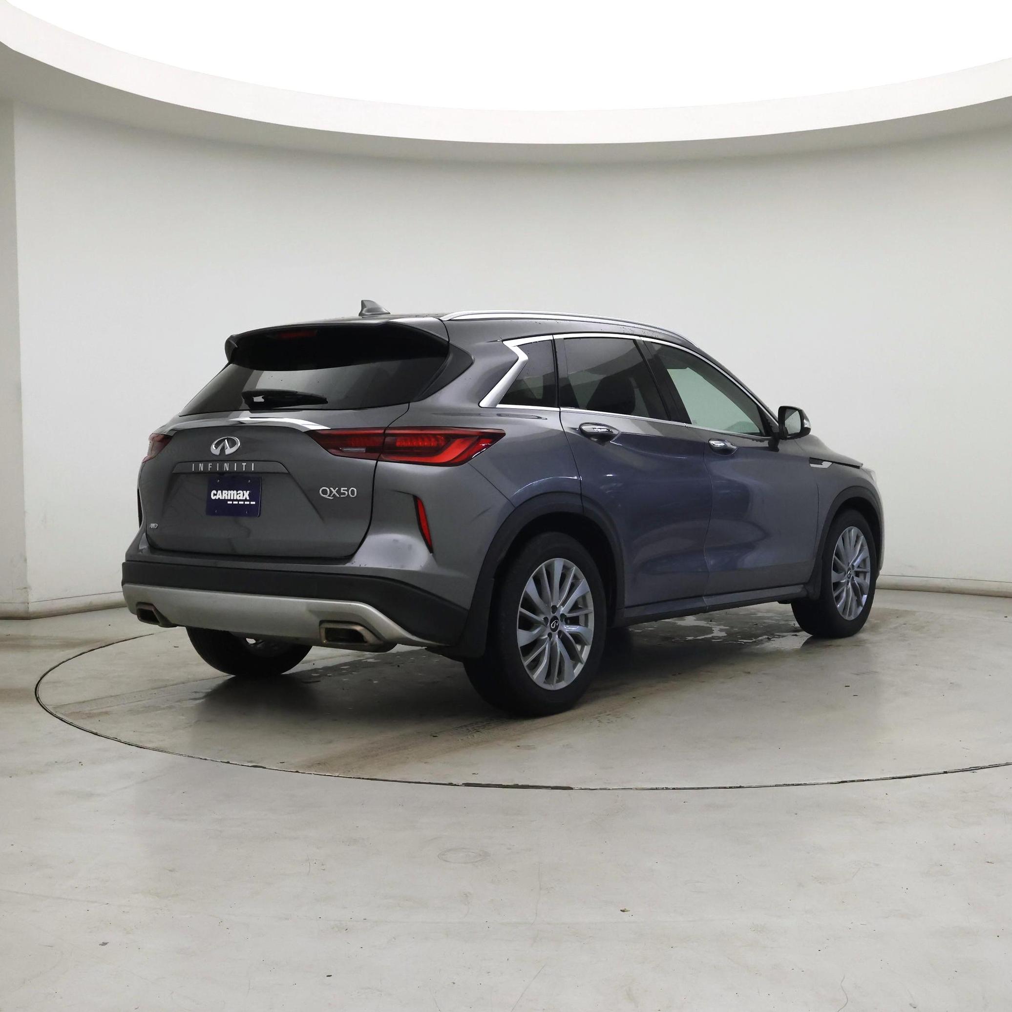 Thumbnail: 2023 INFINITI QX50 - 8