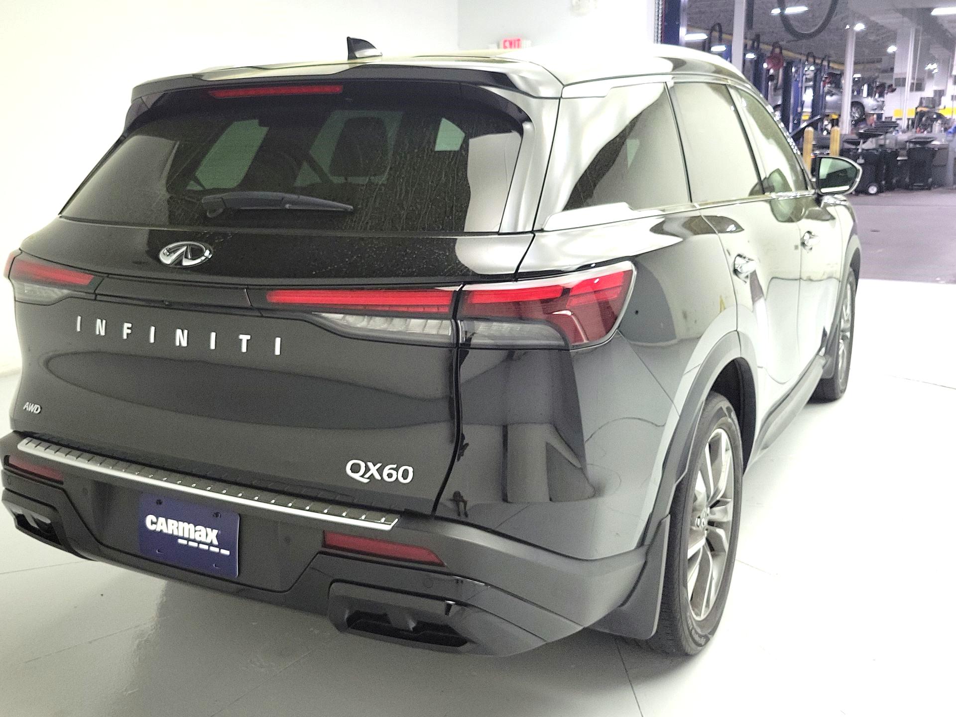 Thumbnail: 2023 INFINITI QX60 - 5