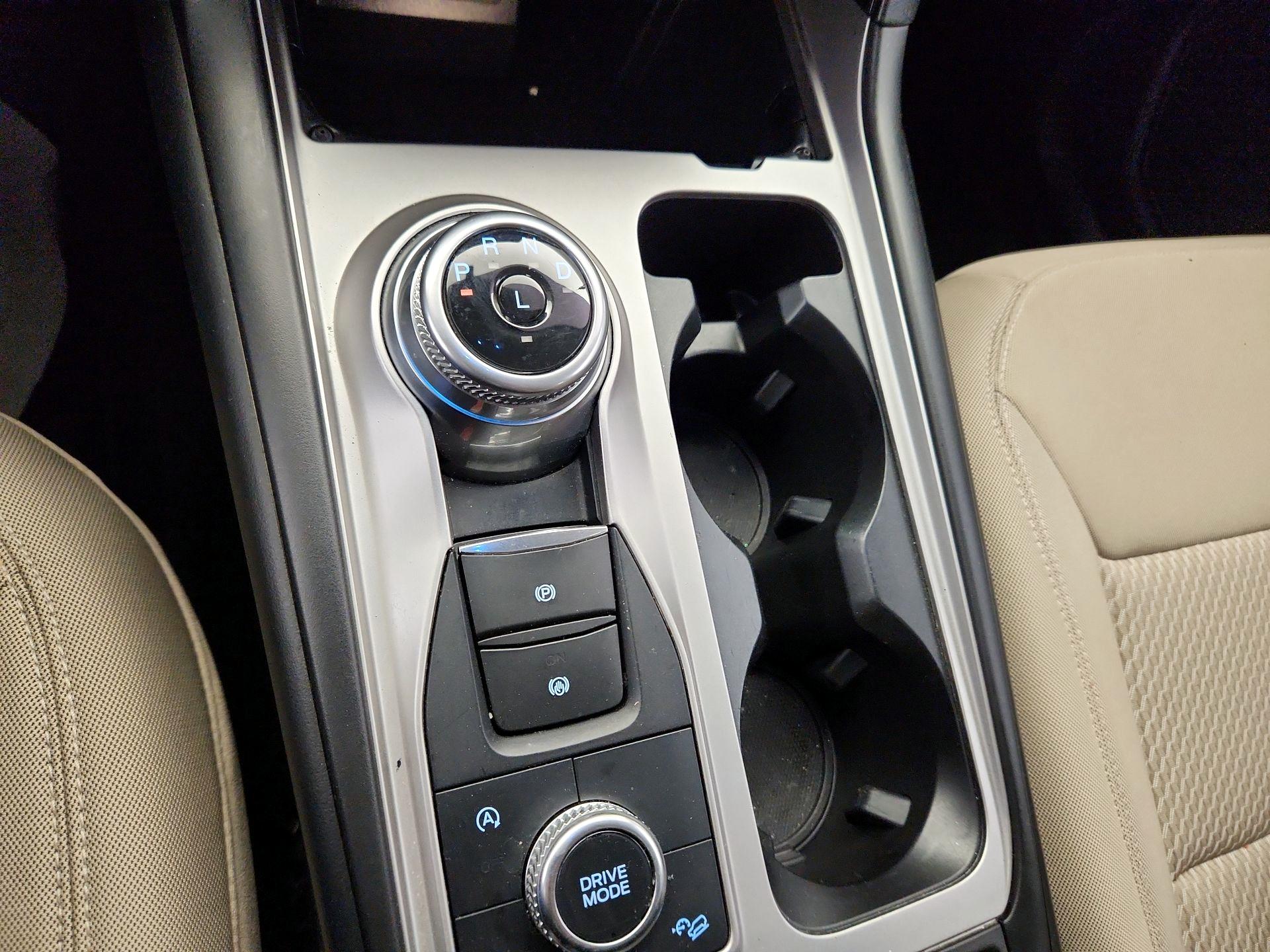 Thumbnail: 2021 Ford Explorer - 15